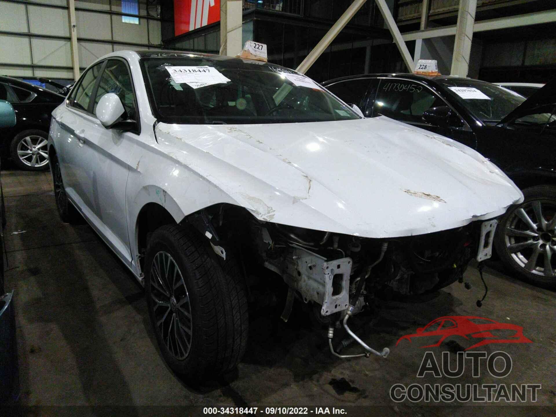 VOLKSWAGEN JETTA 2019 - 00WC57BU0KM165843