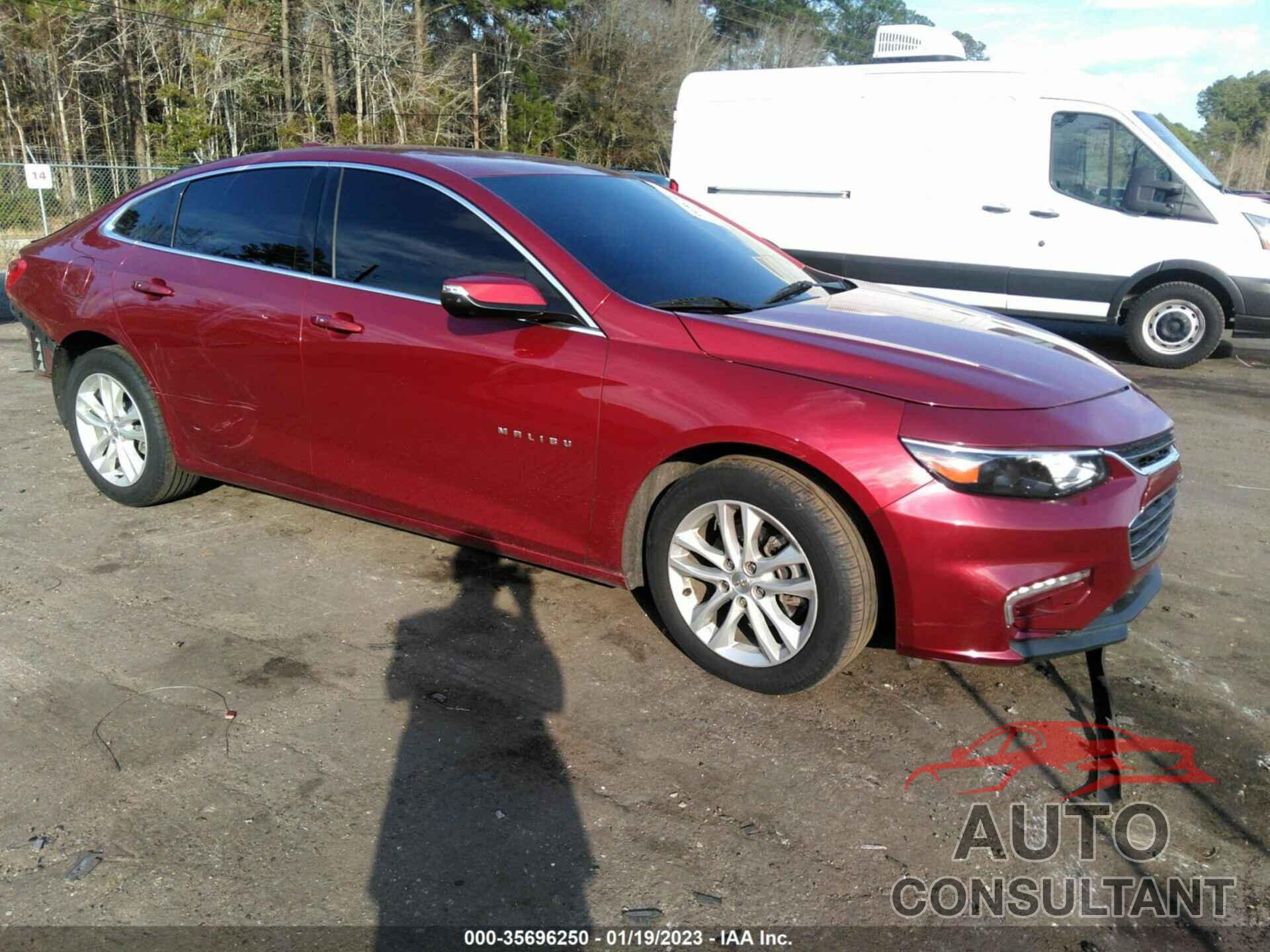 CHEVROLET MALIBU 2018 - 1G1ZD5ST9JF135856