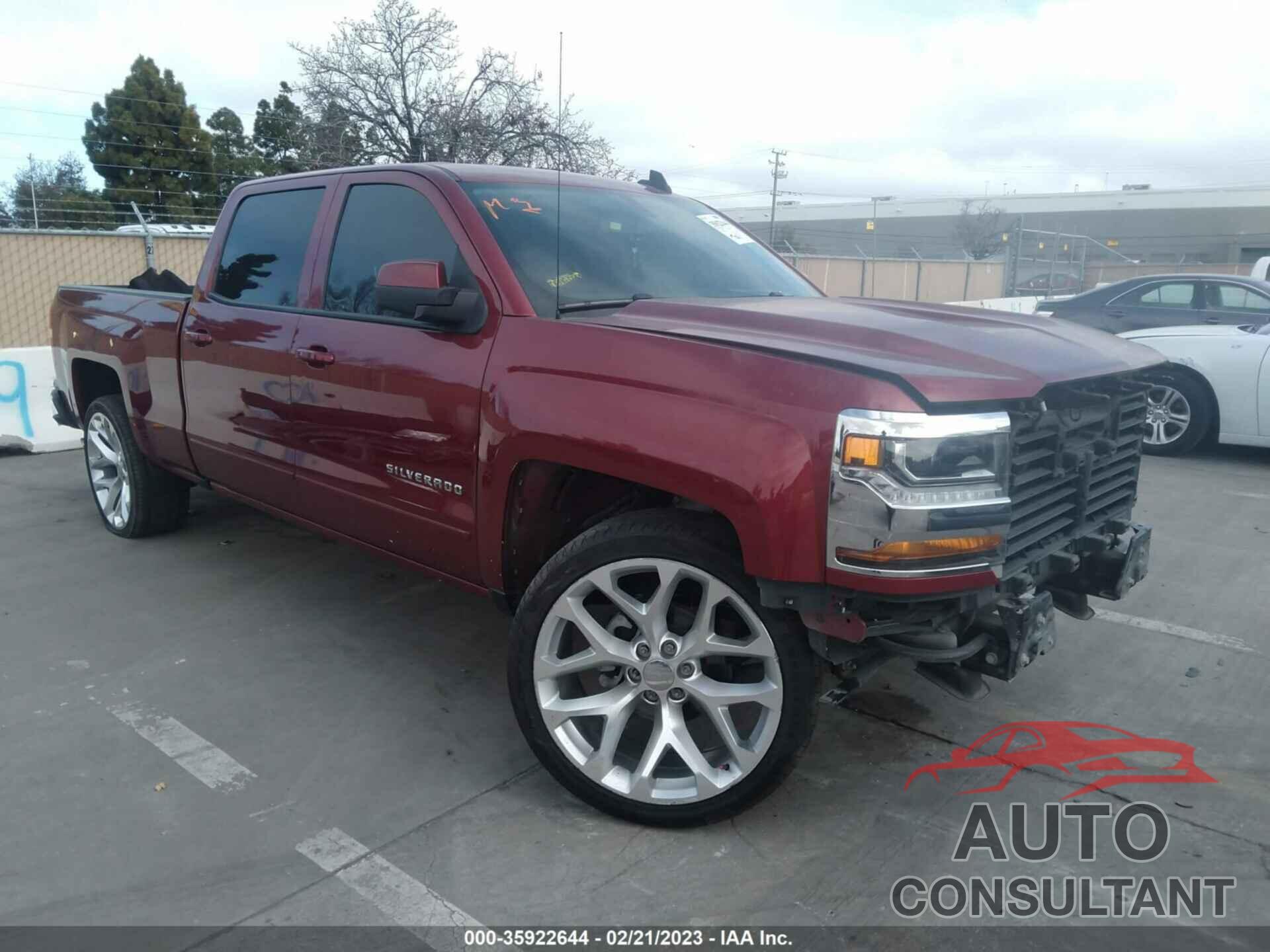 CHEVROLET SILVERADO 1500 2018 - 3GCPCREC6JG162483