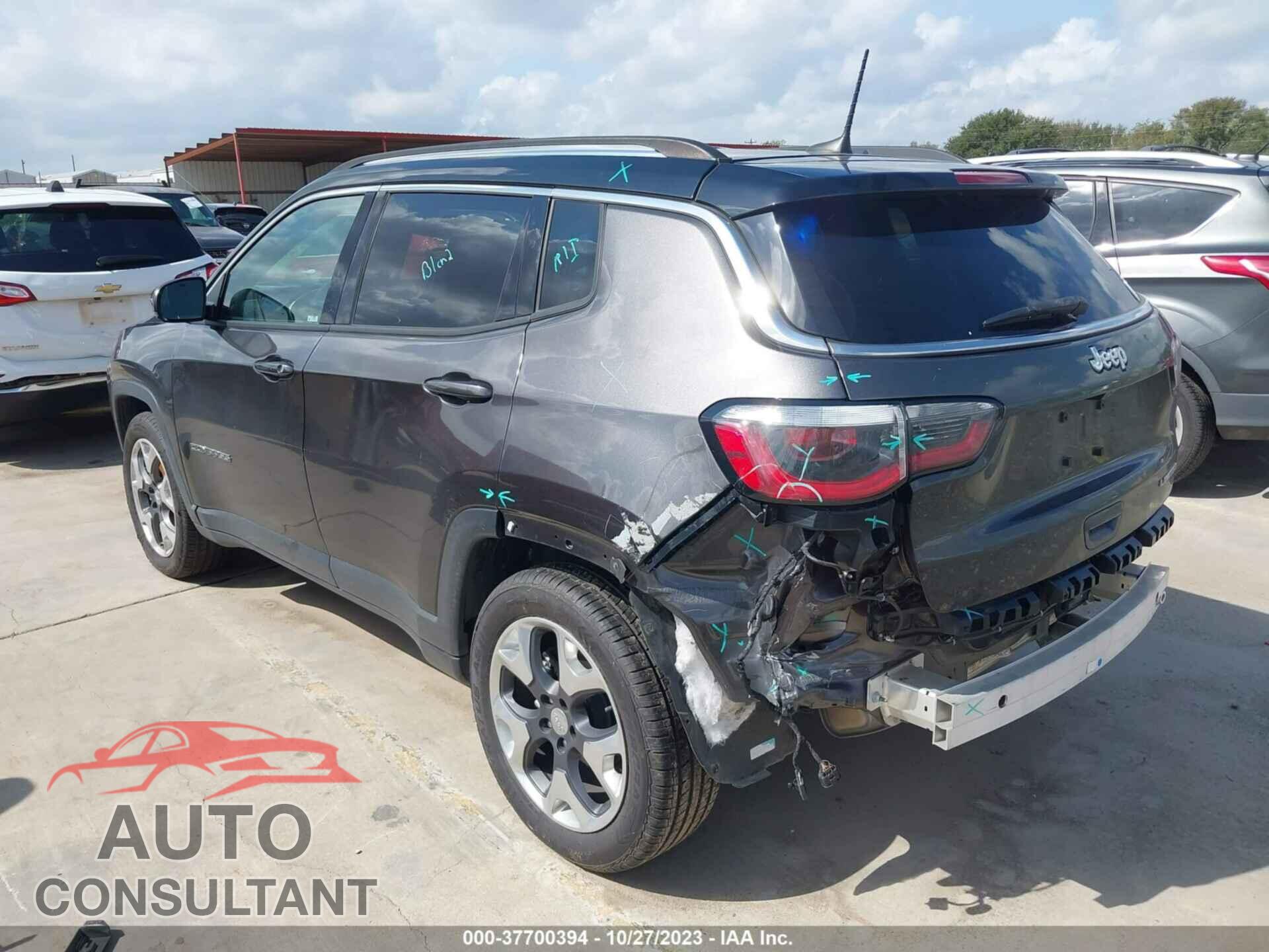 JEEP COMPASS 2018 - 3C4NJCCB2JT122414