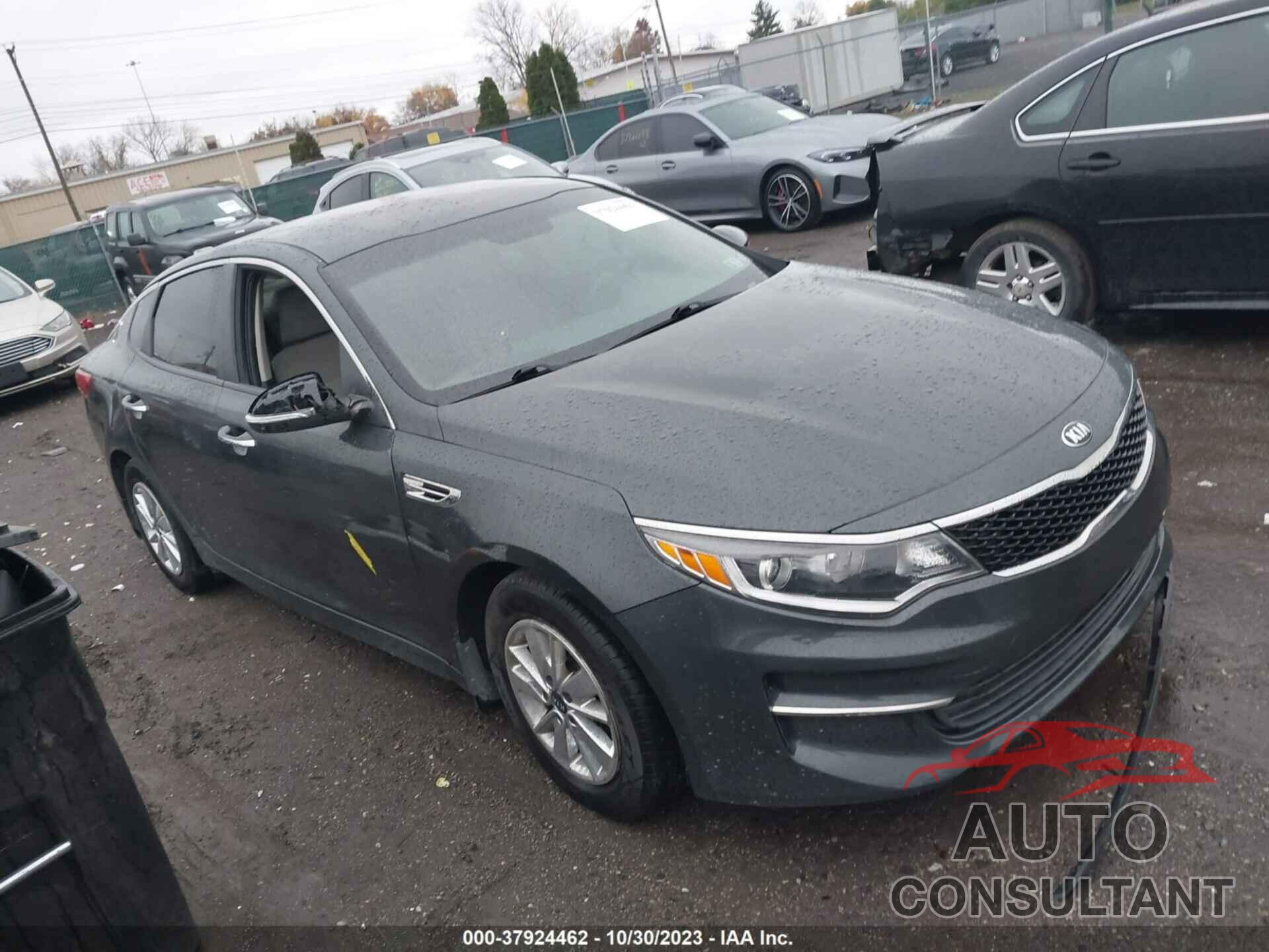 KIA OPTIMA 2016 - KNAGT4L32G5070659