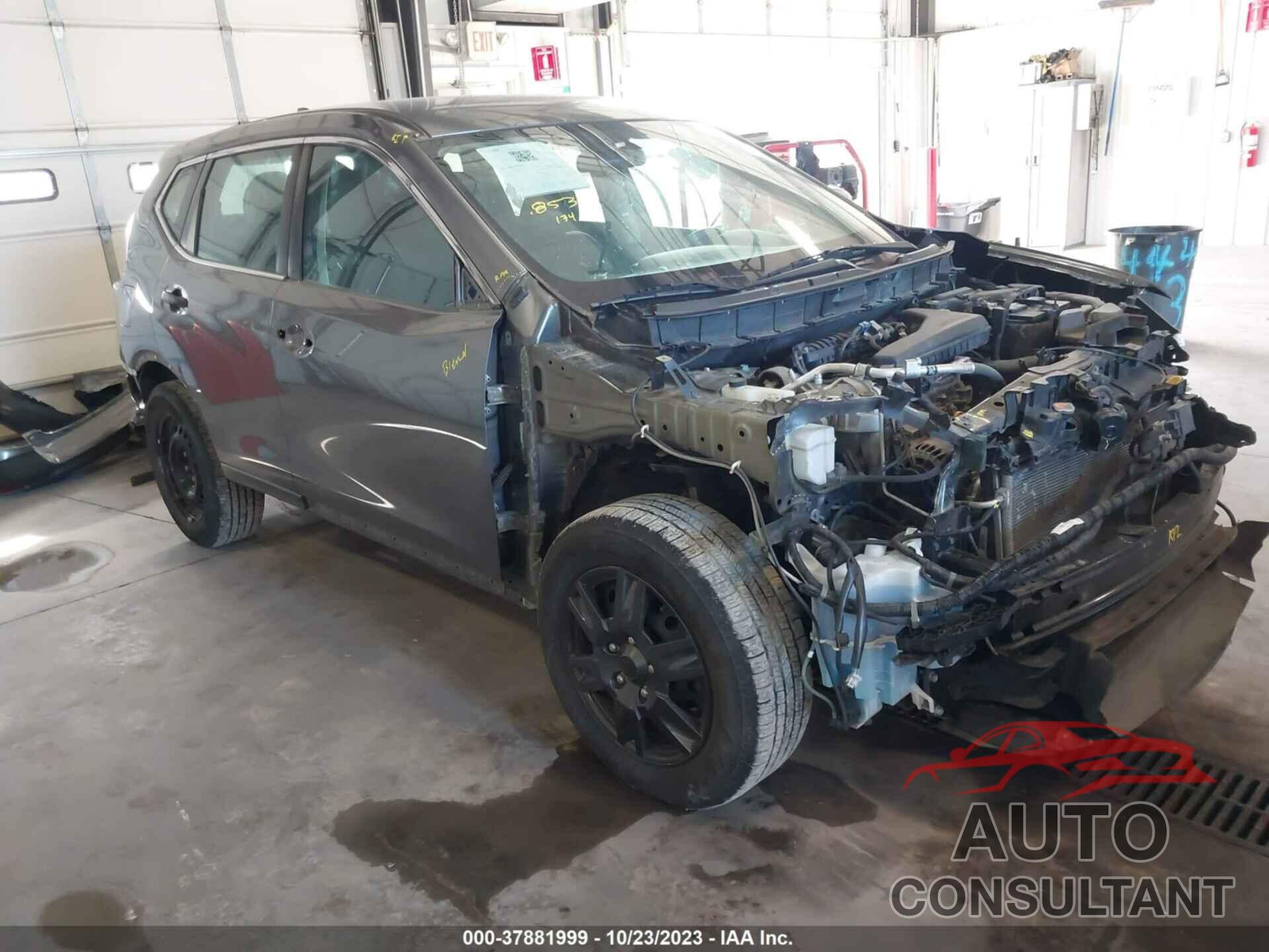 NISSAN ROGUE 2018 - 5N1AT2MT4JC742599