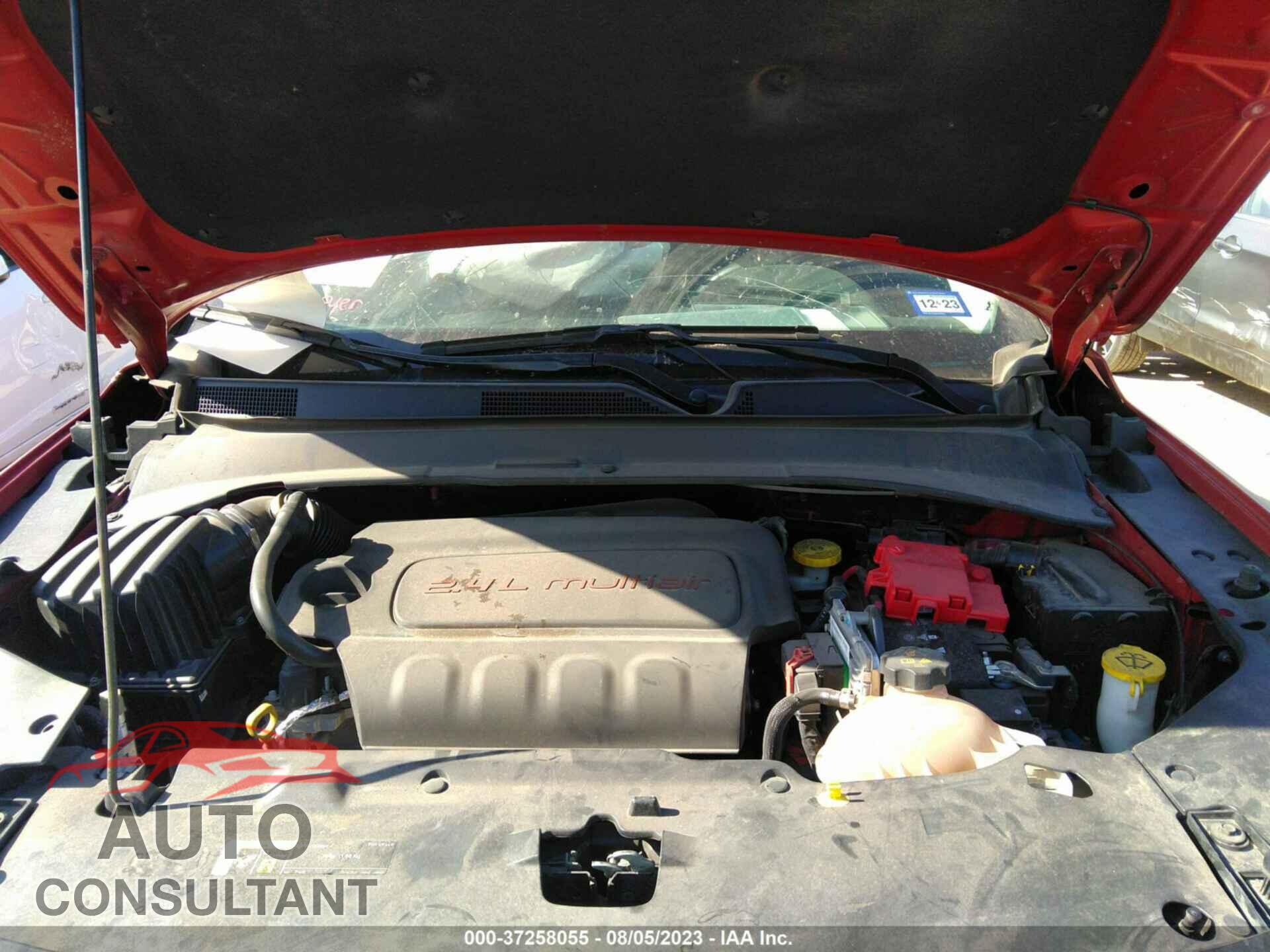 JEEP COMPASS 2019 - 3C4NJDDB4KT663969