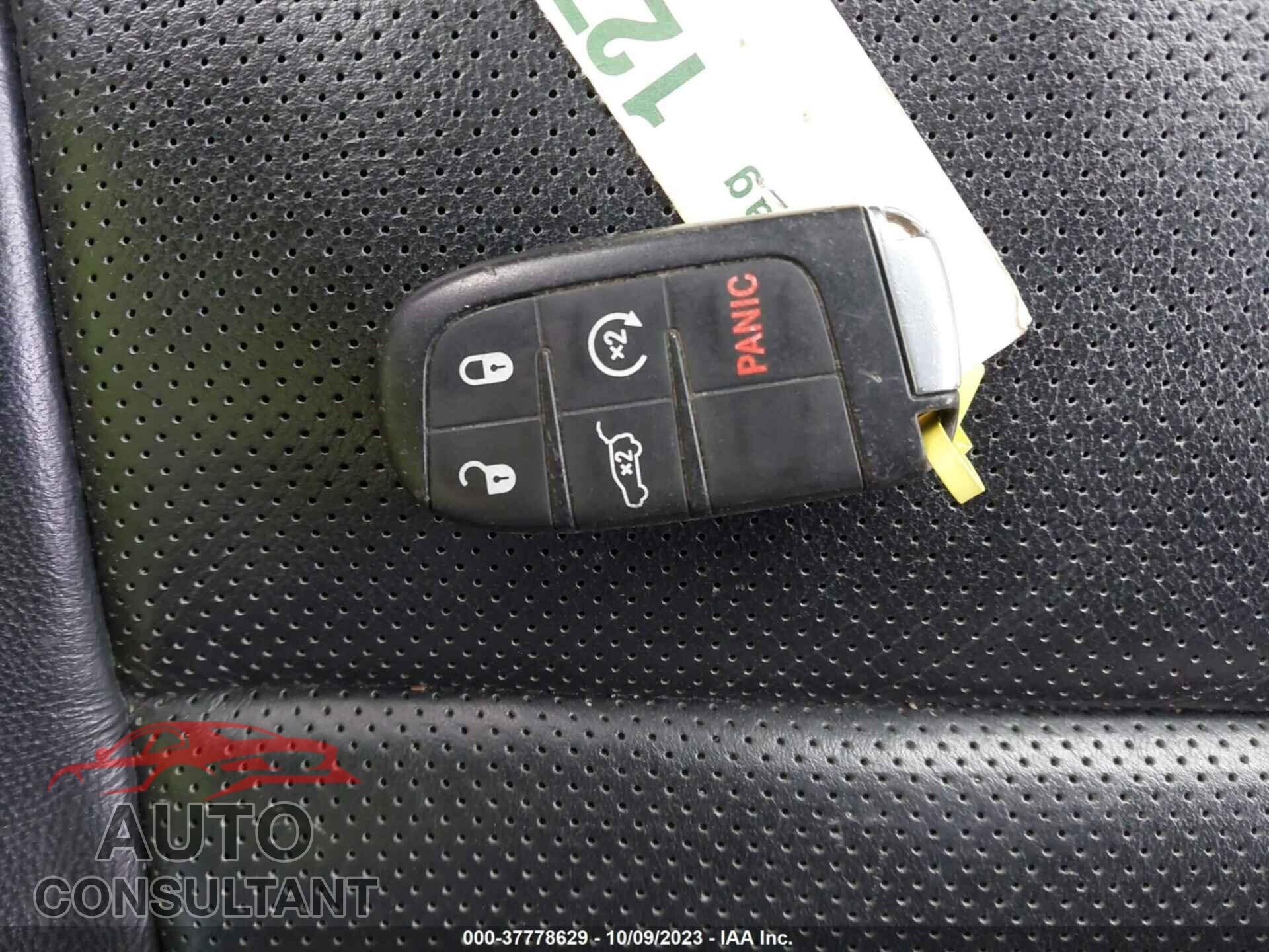 DODGE DURANGO 2018 - 1C4SDHCT6JC100685