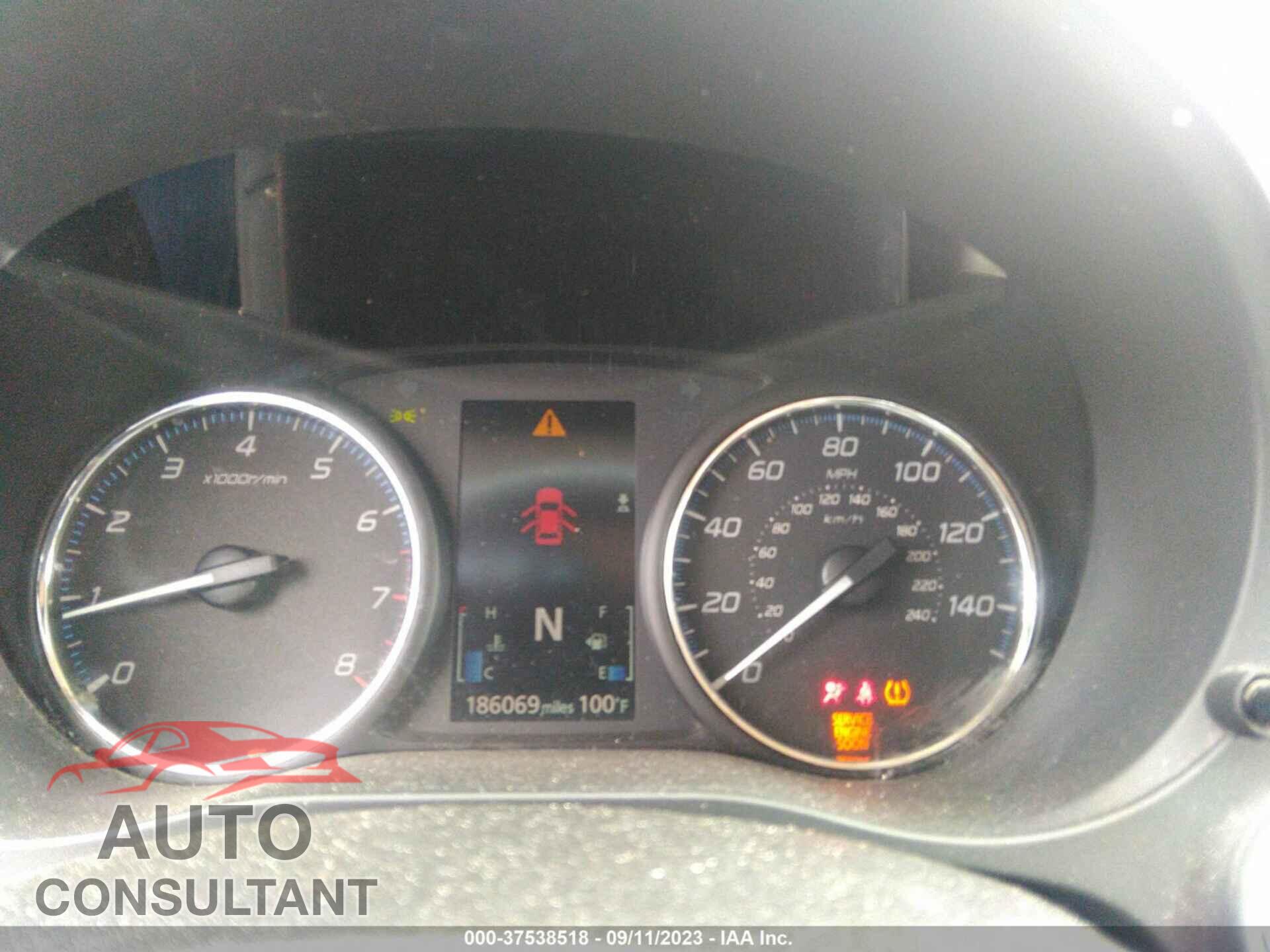 MITSUBISHI OUTLANDER 2014 - JA4AD3A39EZ017136