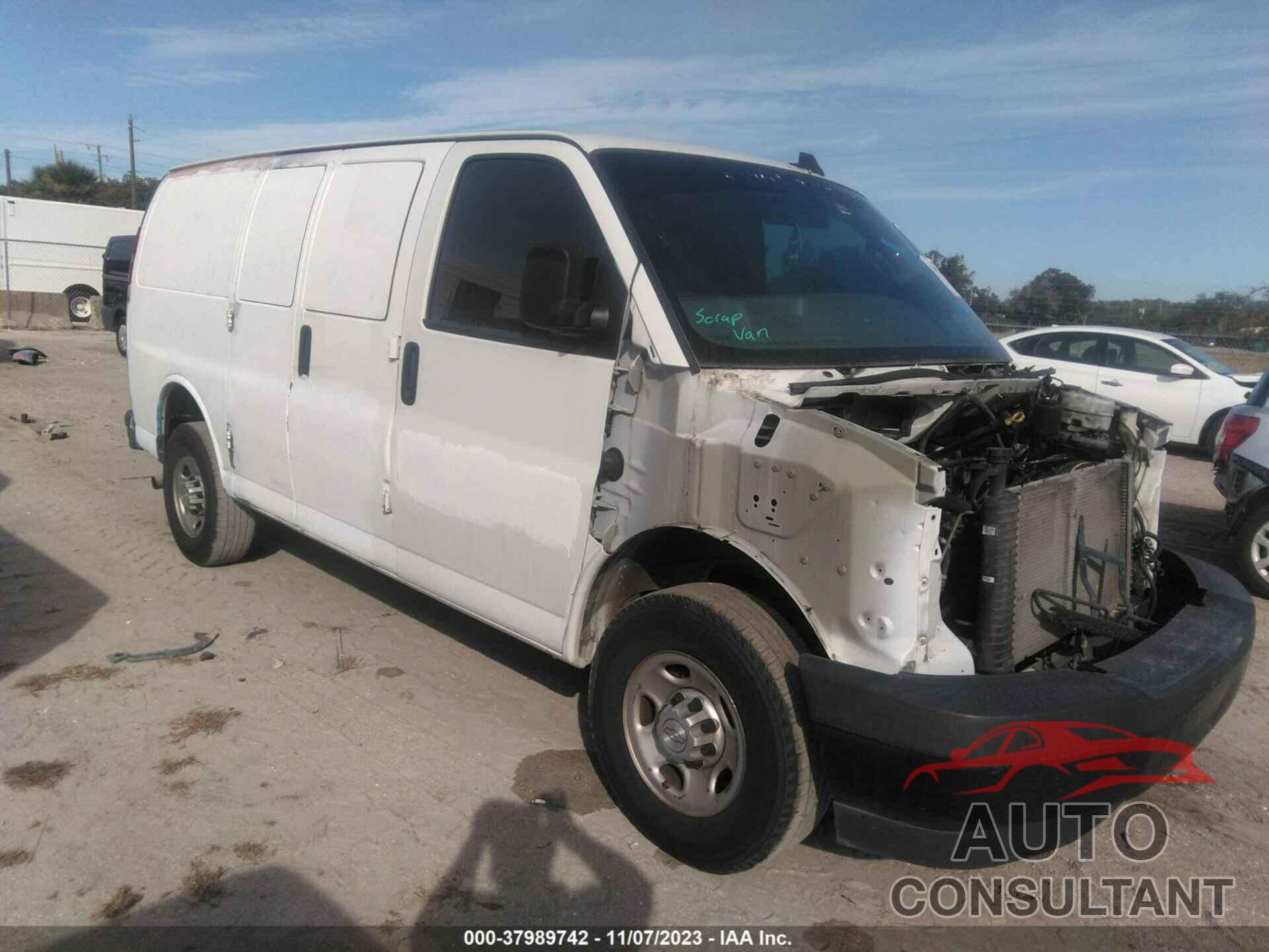 CHEVROLET EXPRESS 2500 2018 - 1GCWGAFG3J1177945