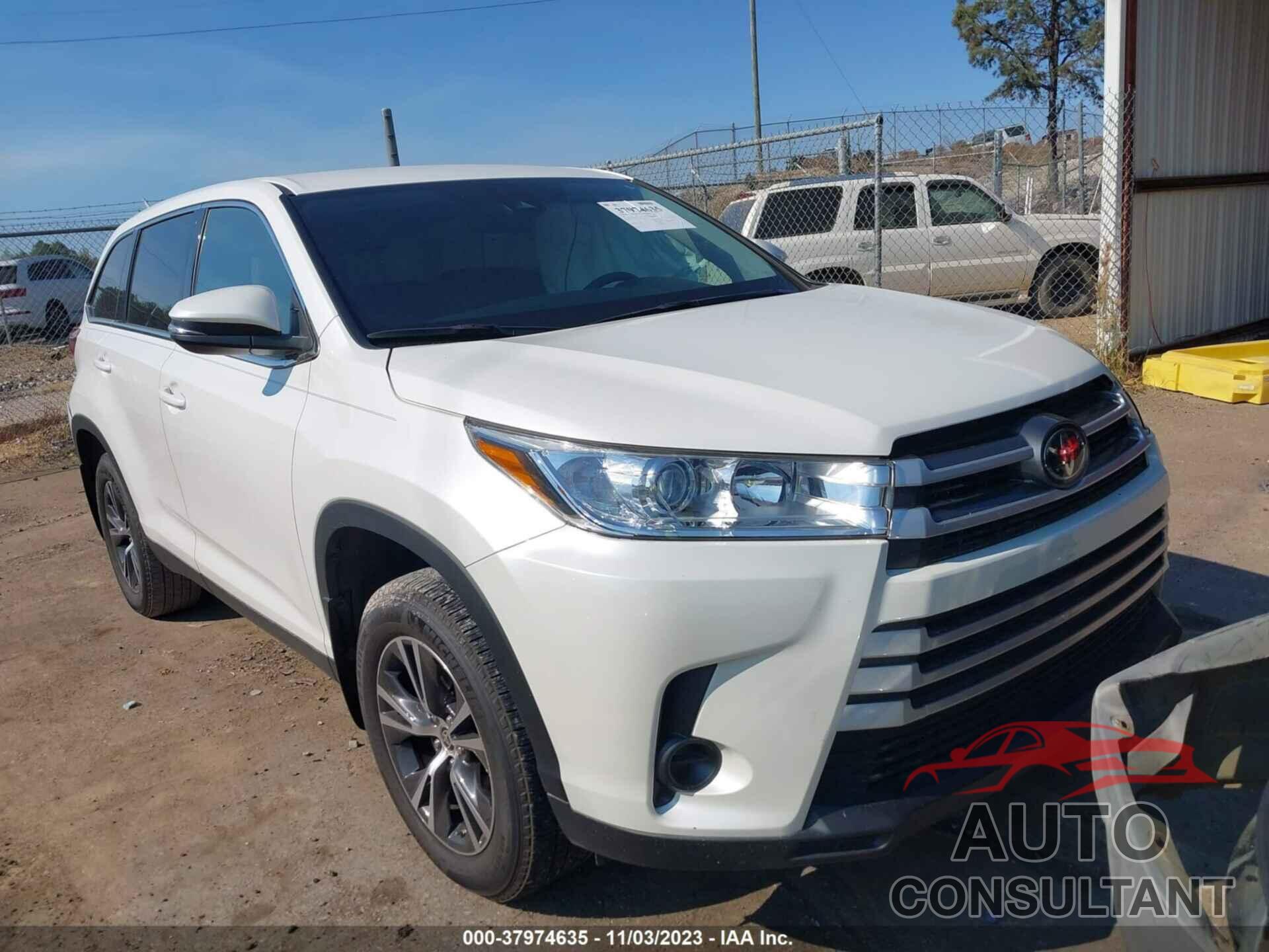 TOYOTA HIGHLANDER 2019 - 5TDZARFH7KS060184