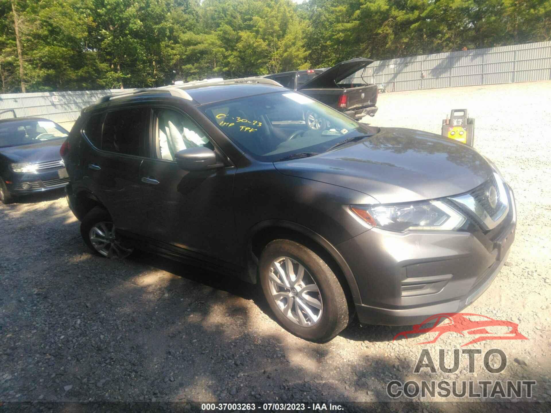 NISSAN ROGUE 2019 - 5N1AT2MV8KC733021