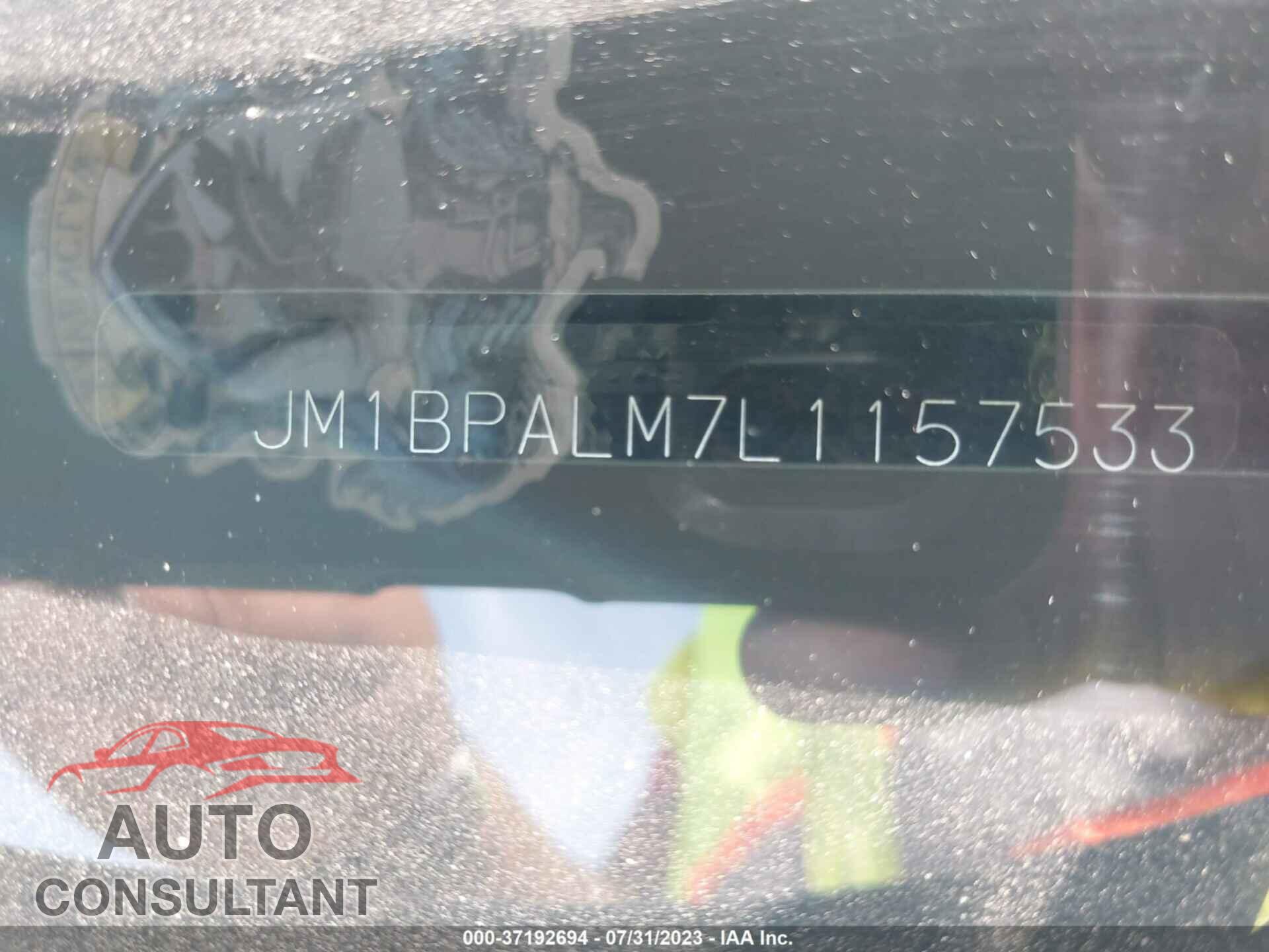MAZDA MAZDA3 HATCHBACK 2020 - JM1BPALM7L1157533