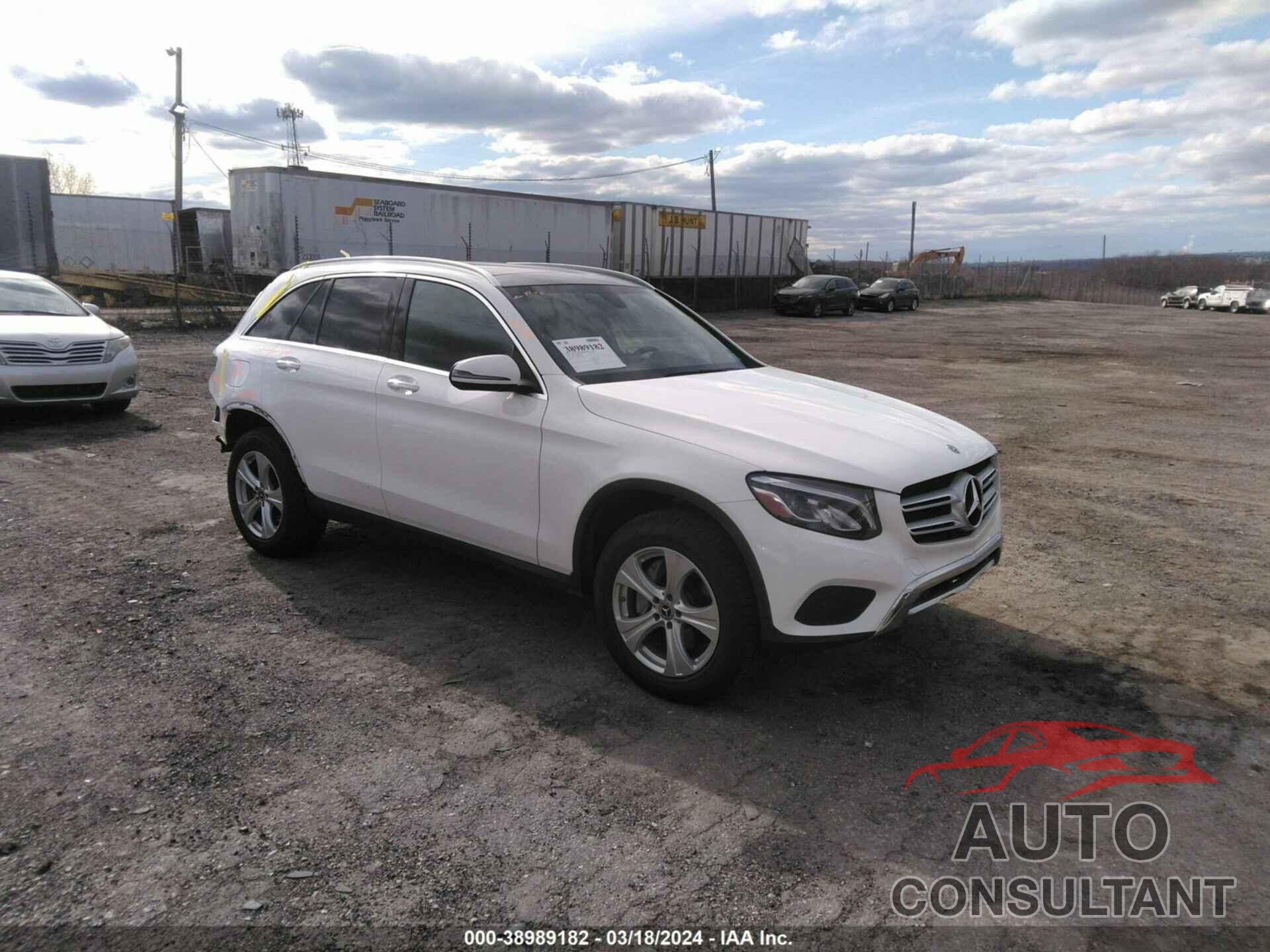 MERCEDES-BENZ GLC 300 2018 - WDC0G4KB8JV095391