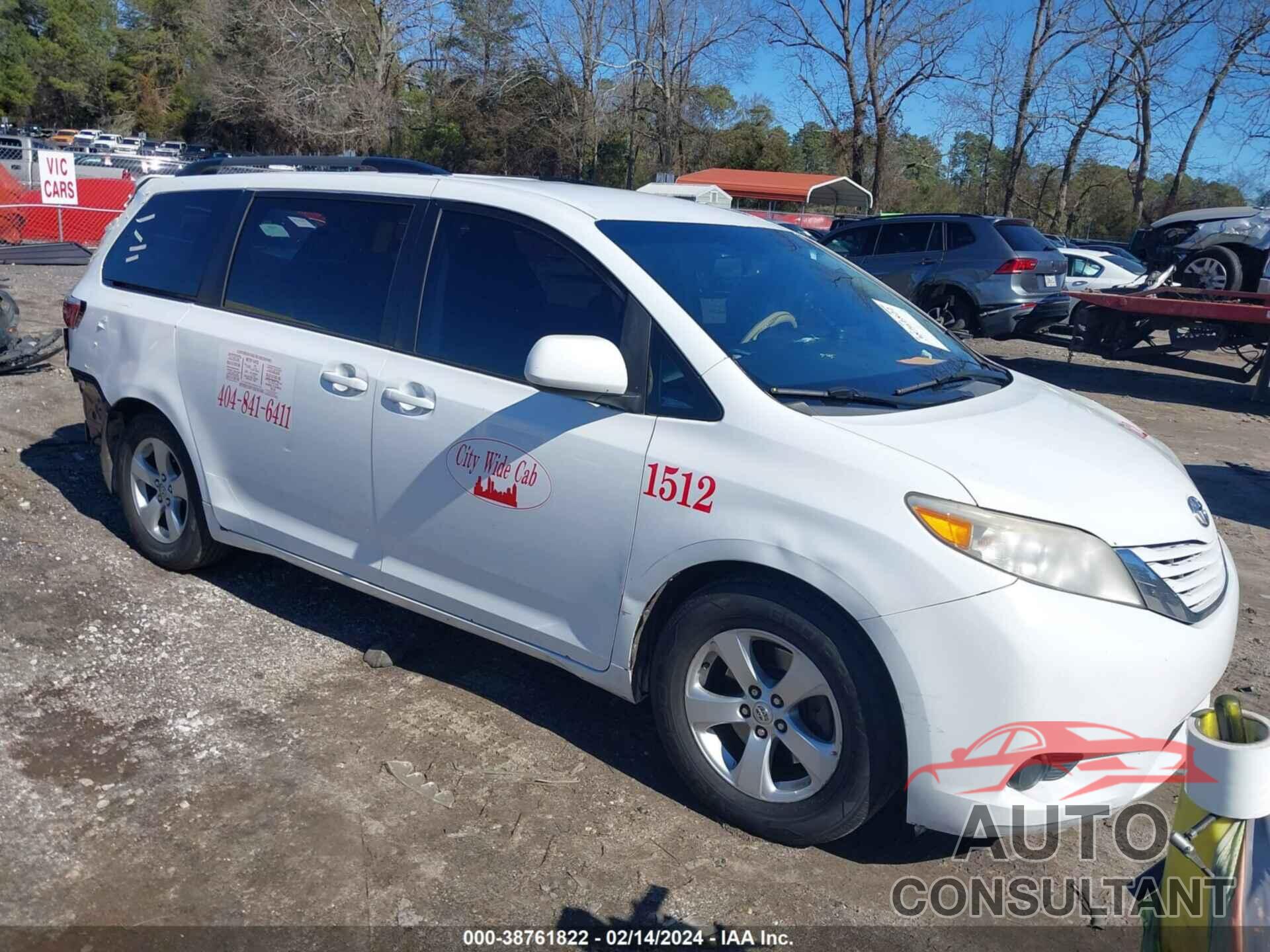 TOYOTA SIENNA 2017 - 5TDKZ3DC4HS806811