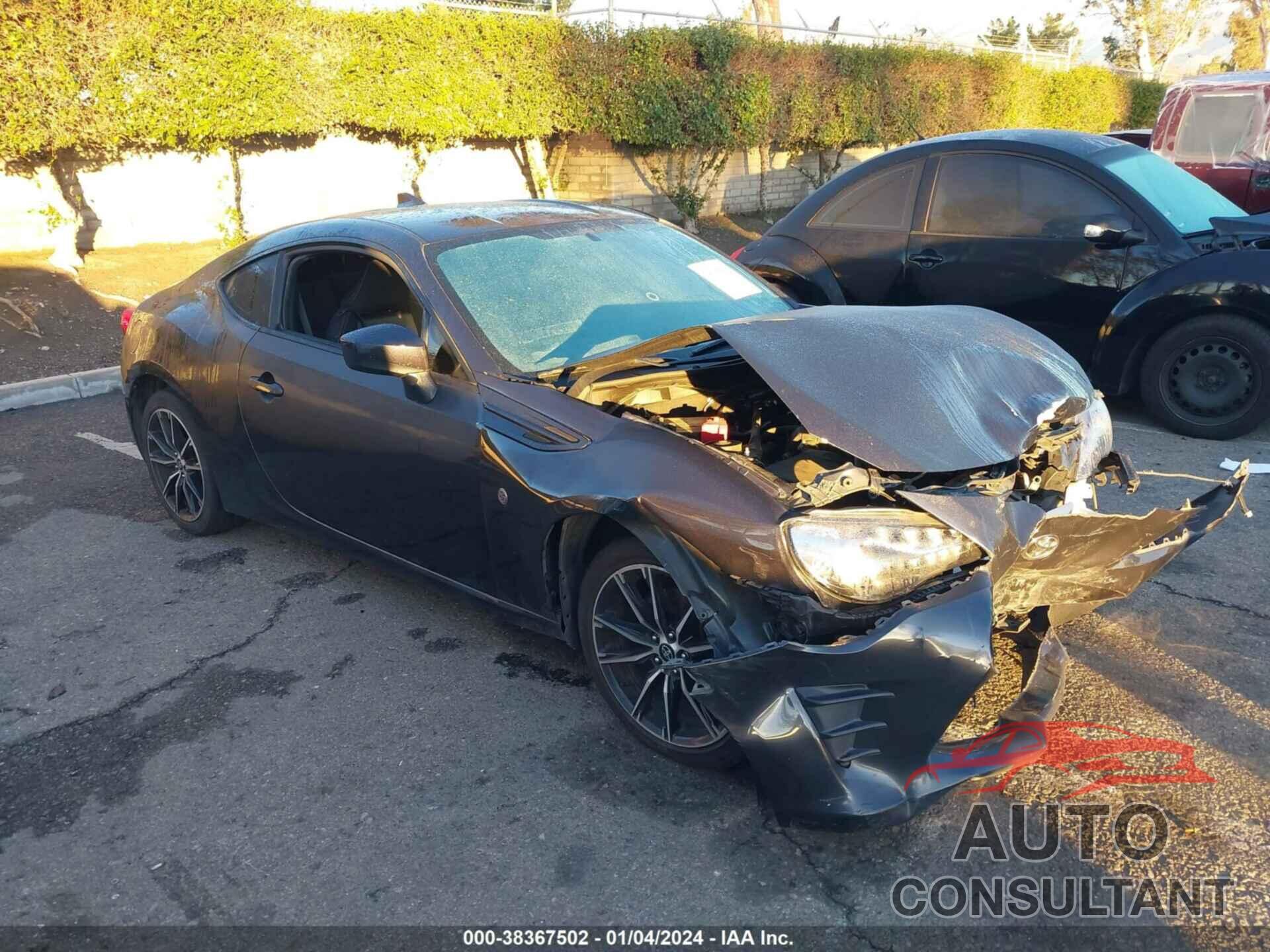 TOYOTA 86 2017 - JF1ZNAA17H8703037