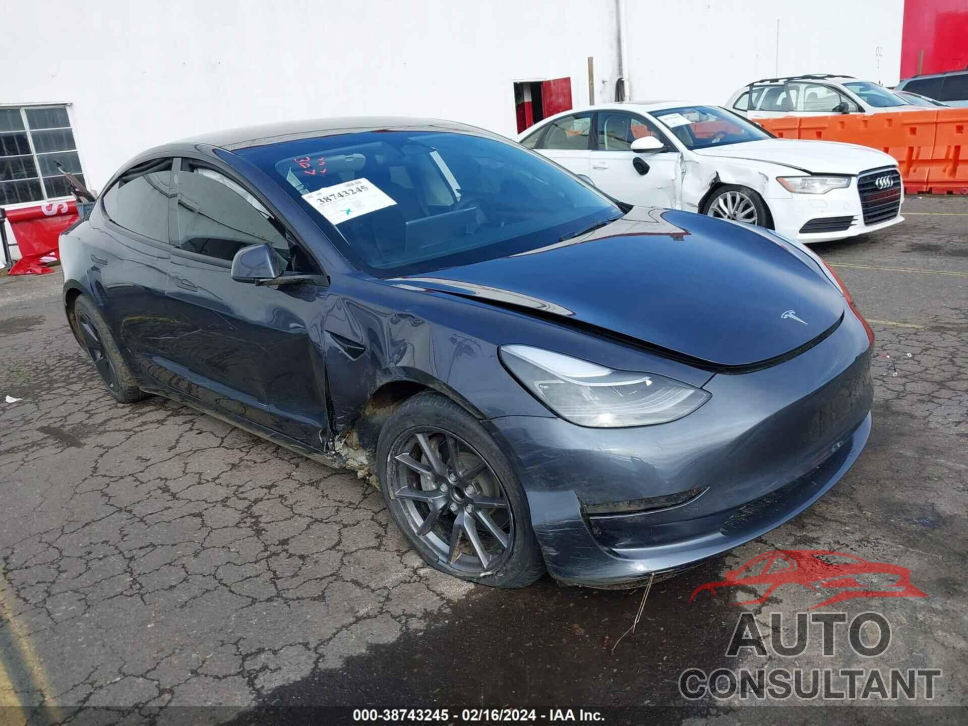 TESLA MODEL 3 2023 - 5YJ3E1EA7PF693294