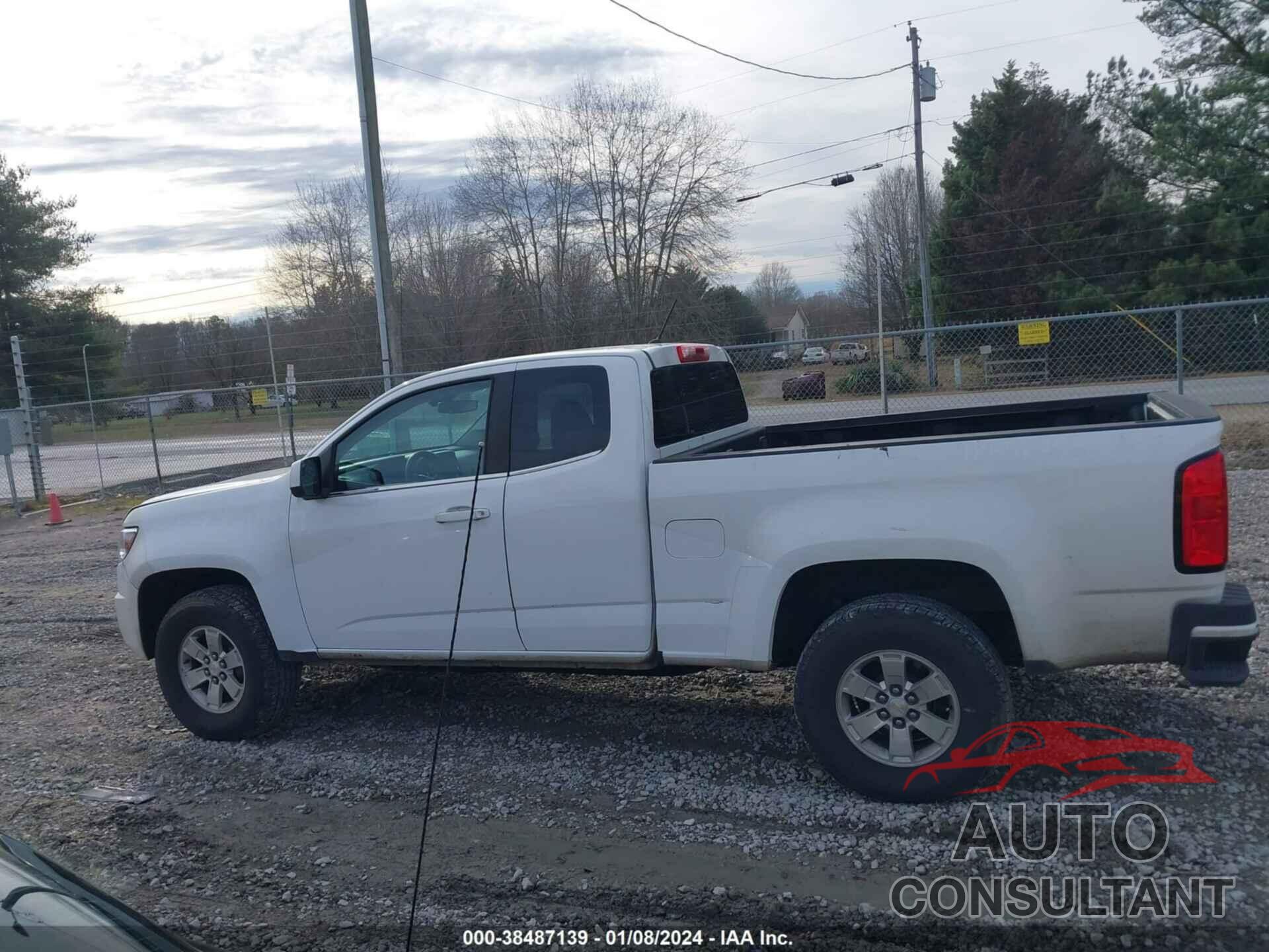 CHEVROLET COLORADO 2018 - 1GCHSBEA8J1328174