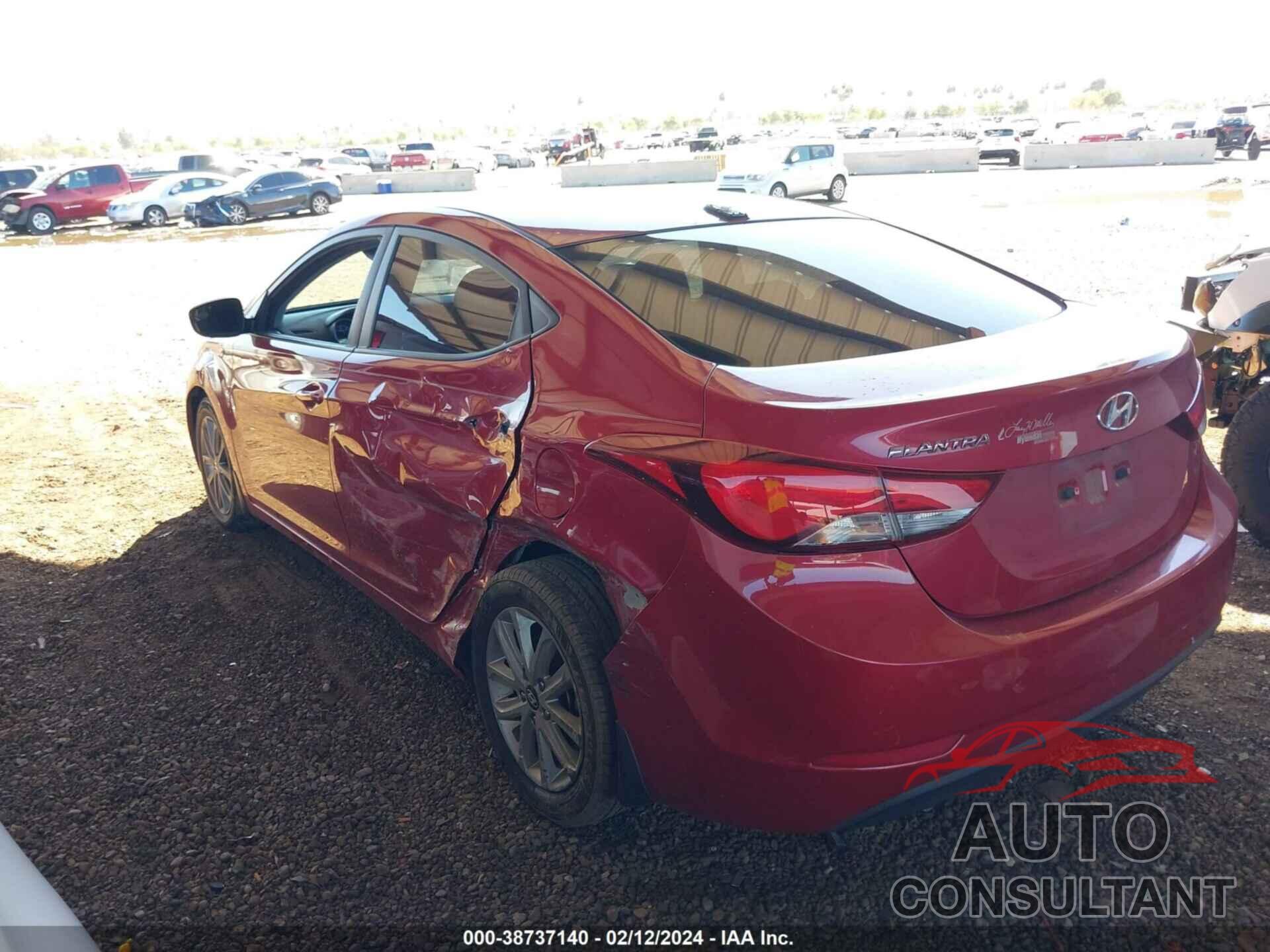 HYUNDAI ELANTRA 2016 - KMHDH4AE0GU542533