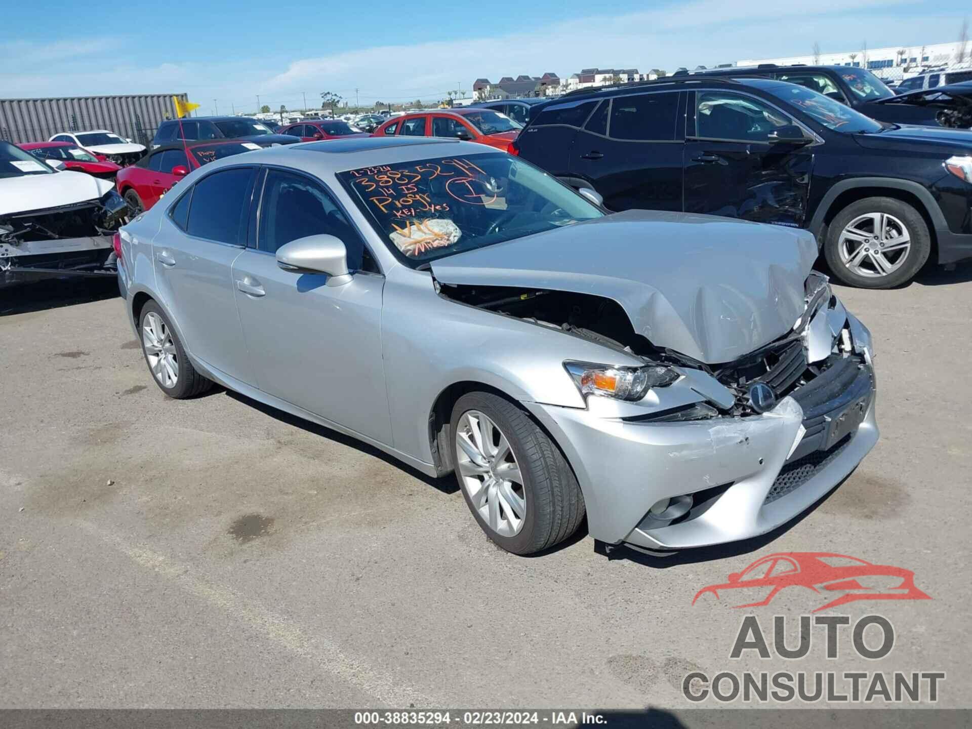 LEXUS IS 250 2014 - JTHBF1D20E5040192