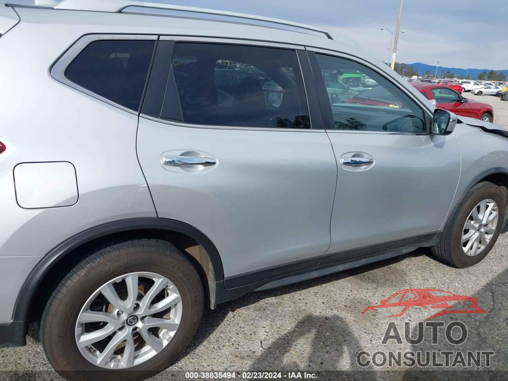 NISSAN ROGUE 2018 - JN8AT2MT4JW465850