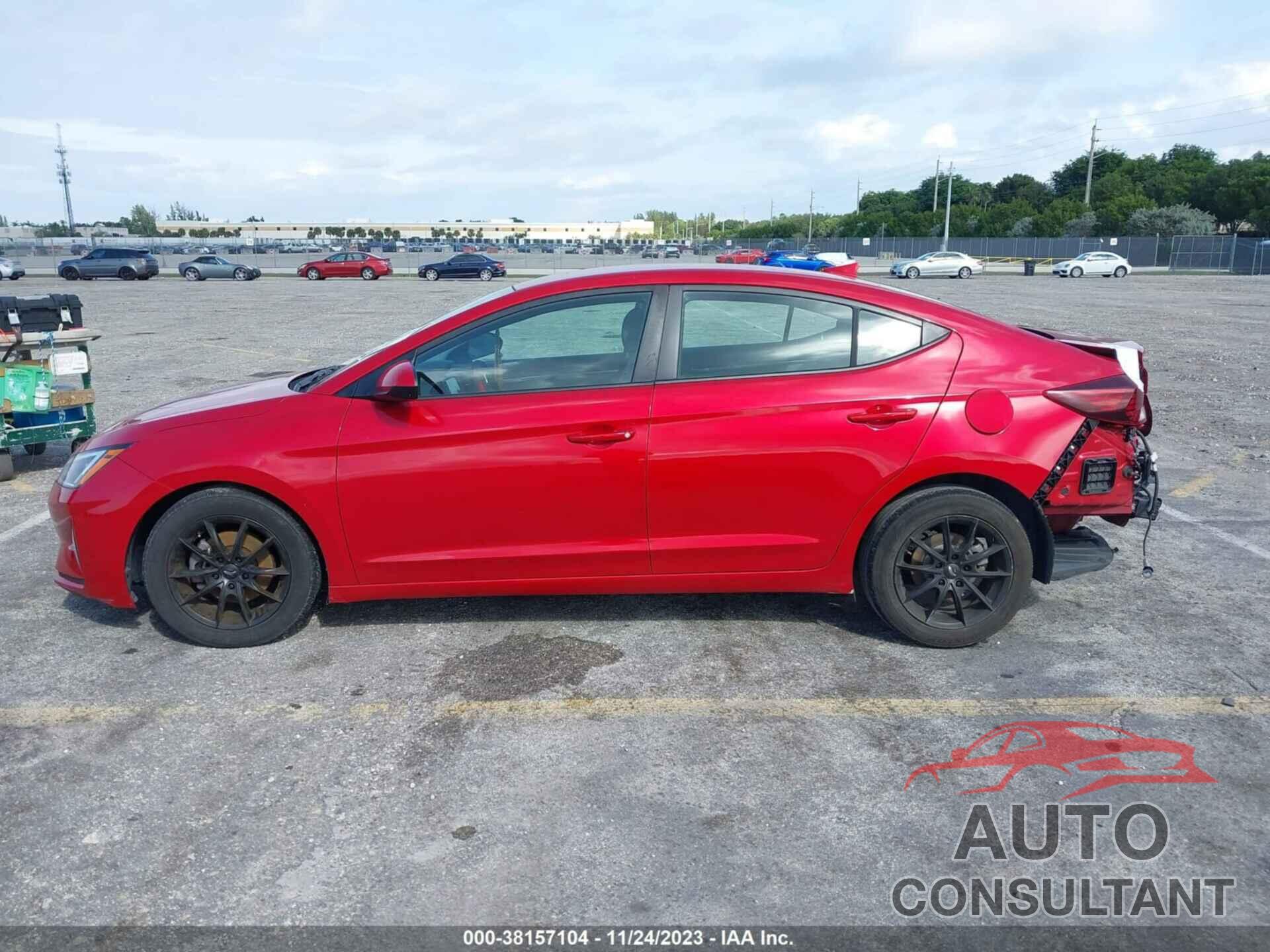 HYUNDAI ELANTRA 2020 - 5NPD84LF6LH569931