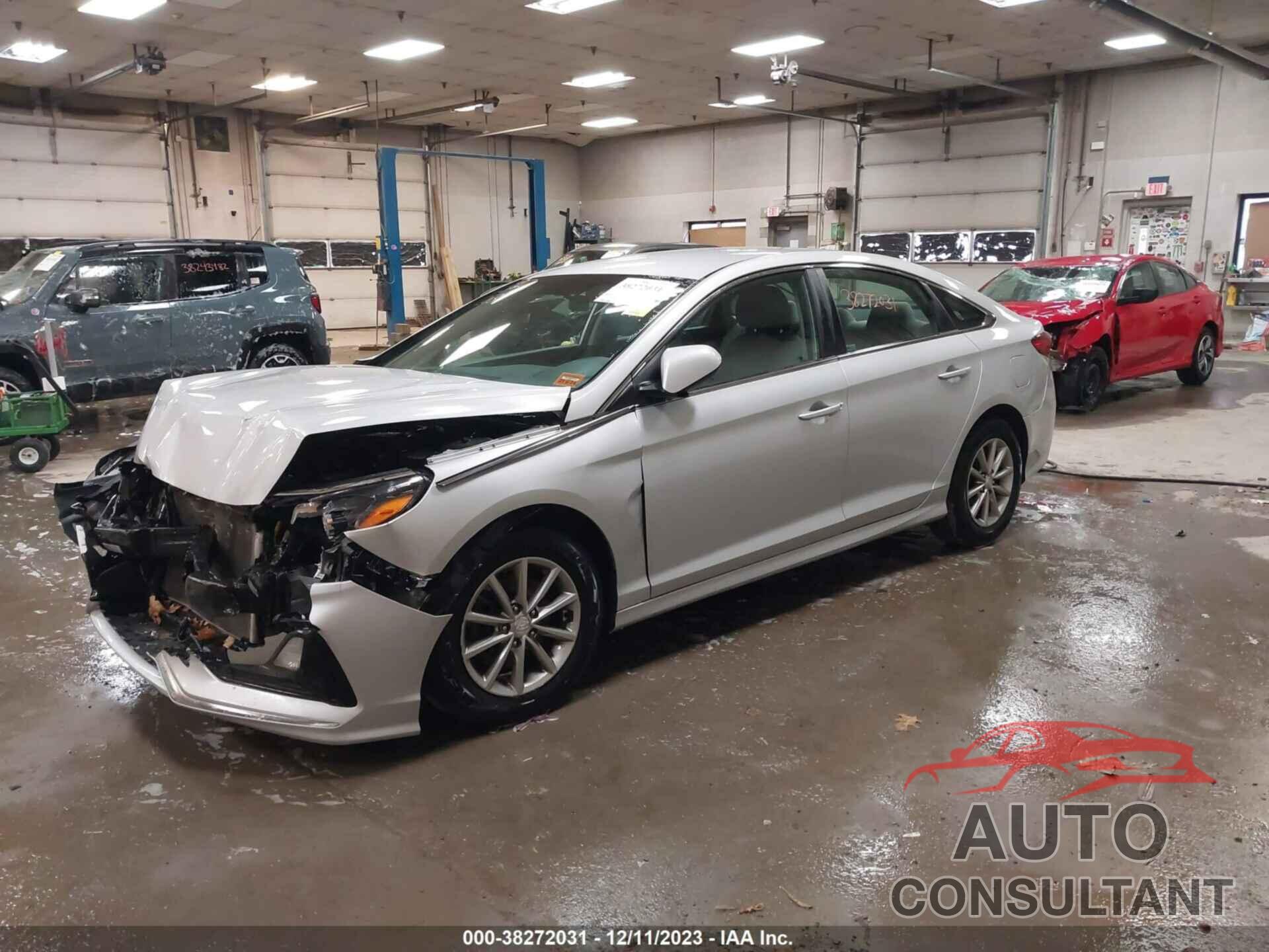 HYUNDAI SONATA 2019 - 5NPE24AF5KH731894