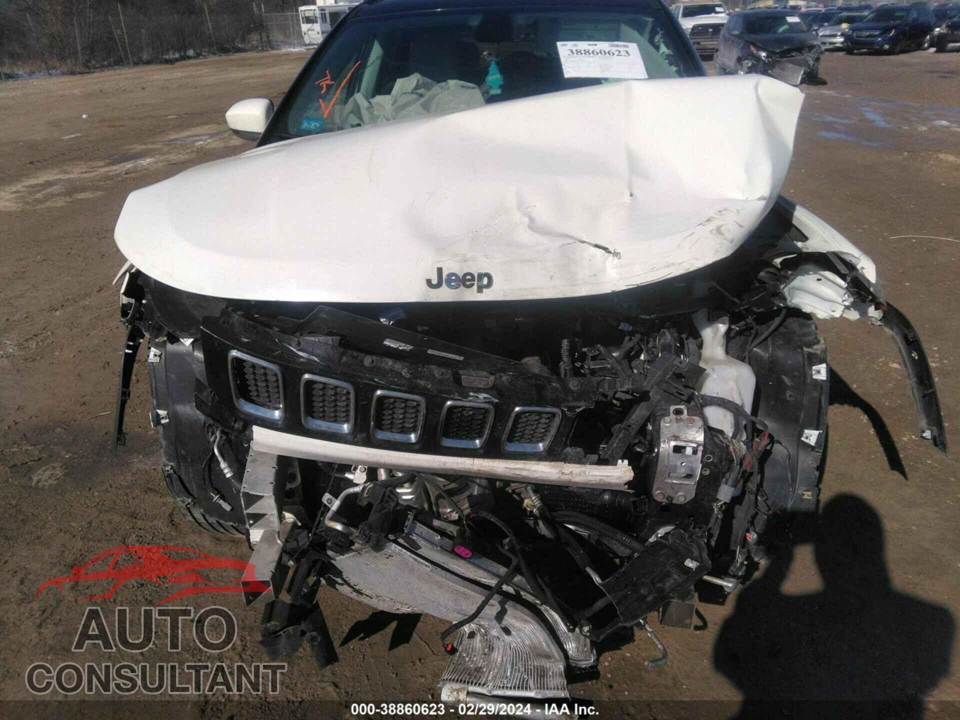 JEEP COMPASS 2018 - 3C4NJDCB7JT149209
