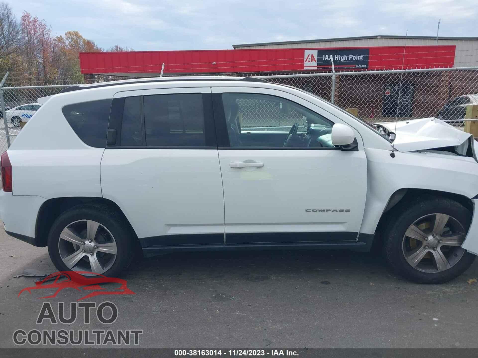 JEEP COMPASS 2017 - 1C4NJCEA8HD102060