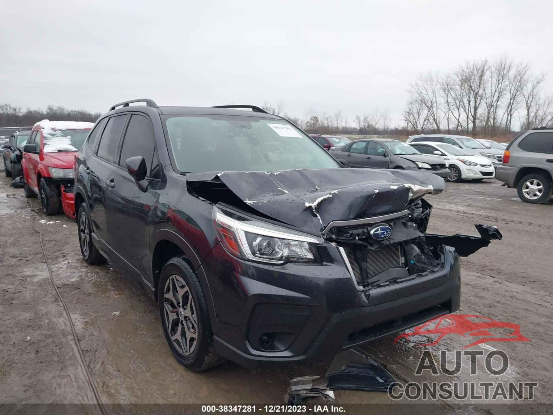 SUBARU FORESTER 2019 - JF2SKAEC8KH543873