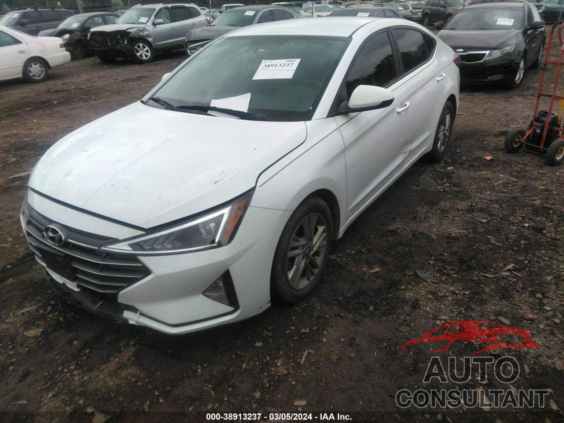 HYUNDAI ELANTRA 2020 - 5NPD84LF7LH586561