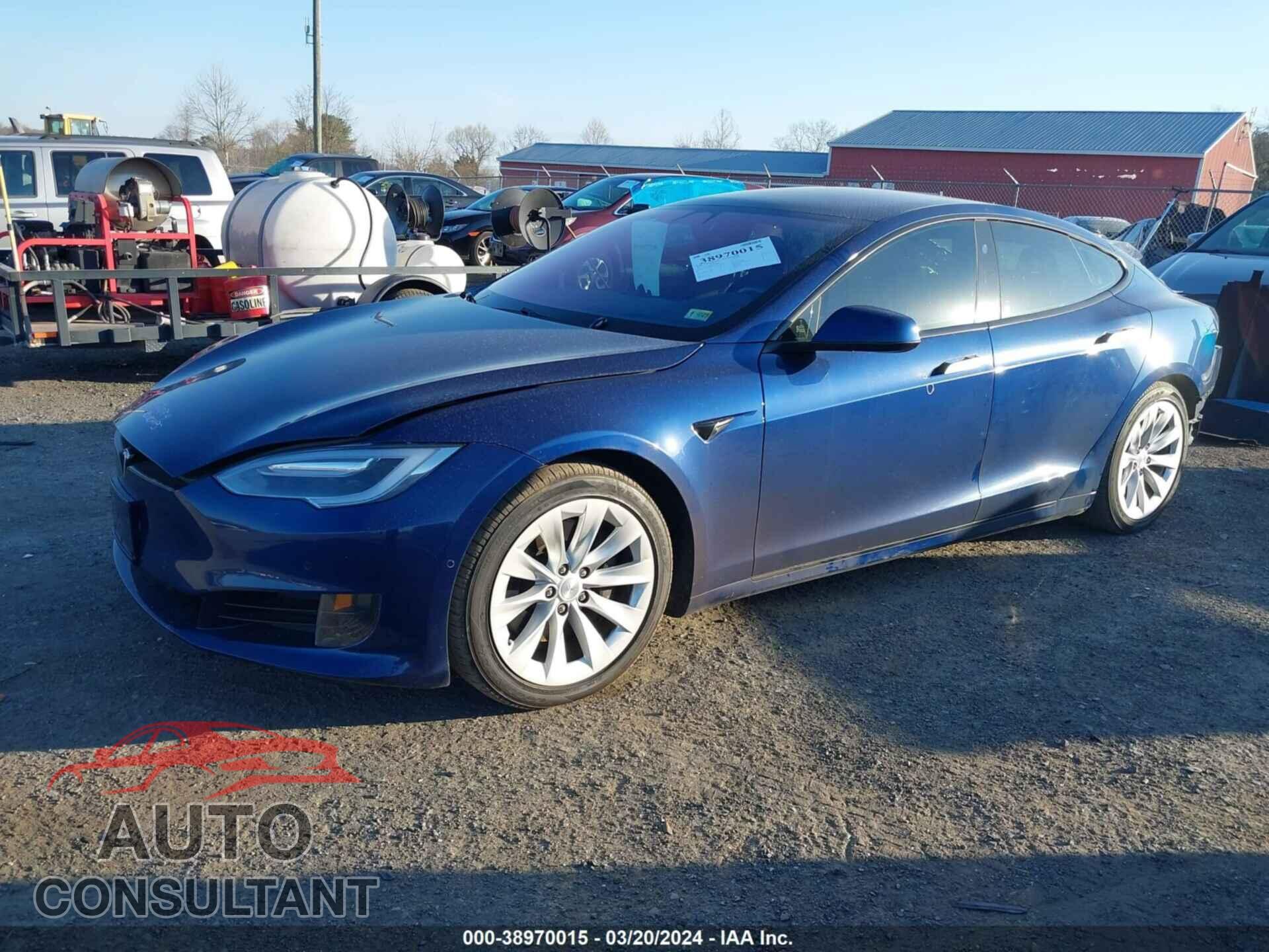 TESLA MODEL S 2017 - 5YJSA1E26HF212095