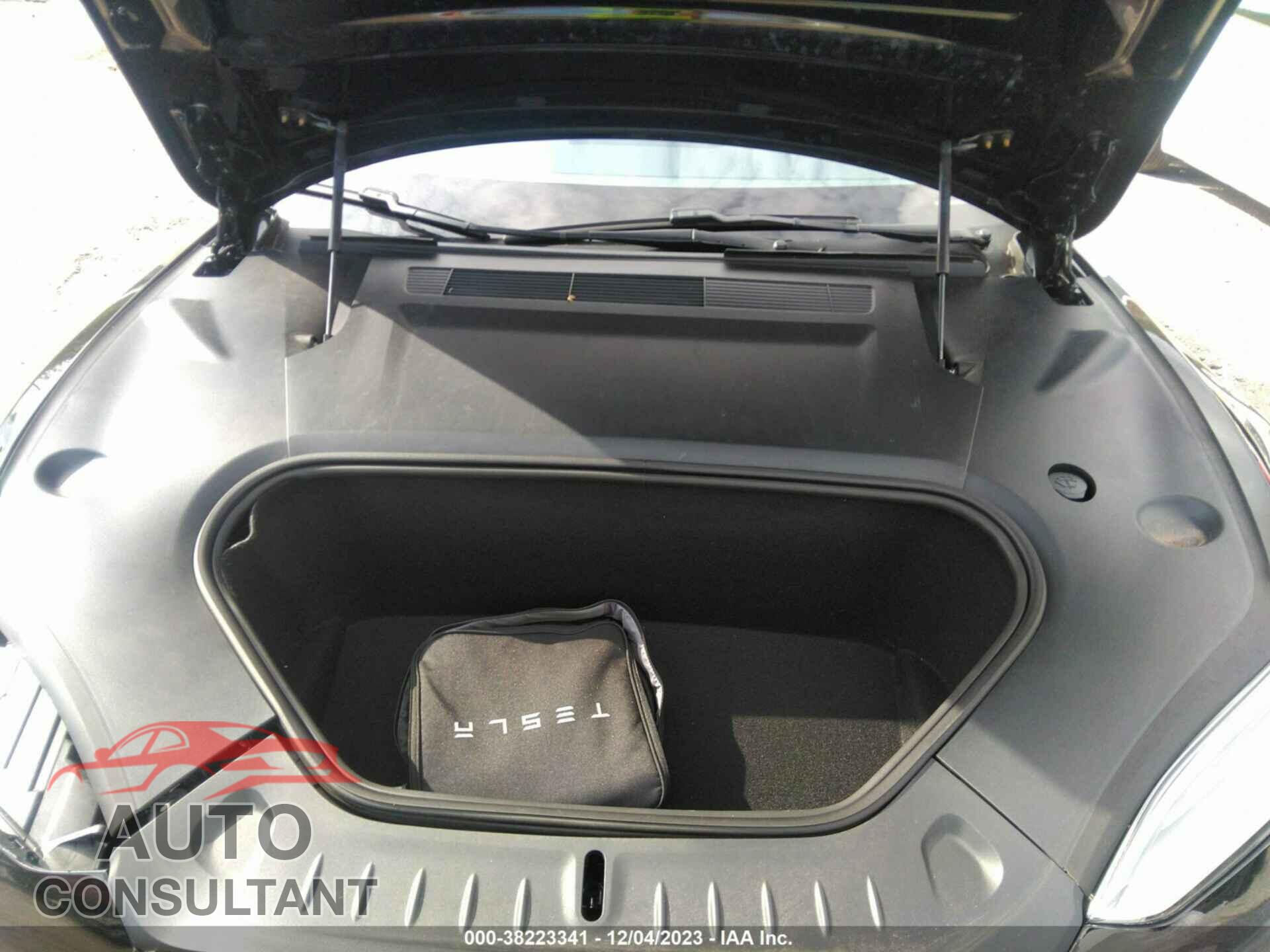TESLA MODEL S 2021 - 5YJSA1E59MF451600