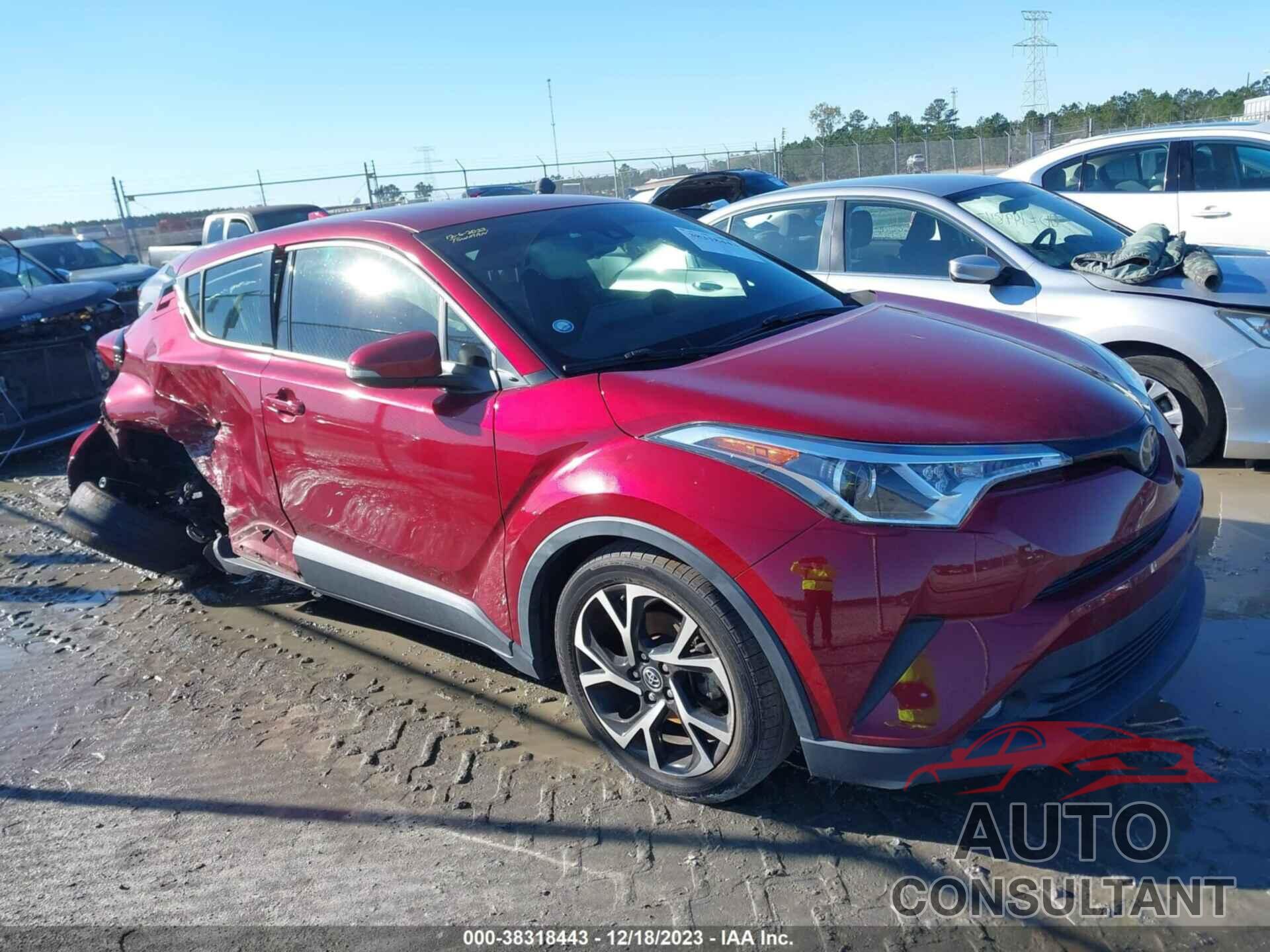 TOYOTA C-HR 2019 - JTNKHMBX1K1019104