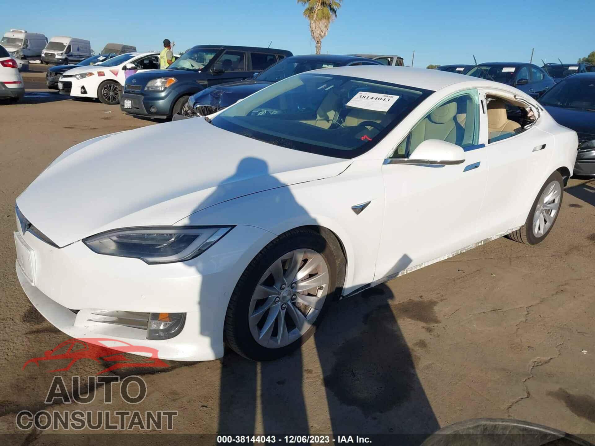 TESLA MODEL S 2017 - 5YJSA1E28HF183506