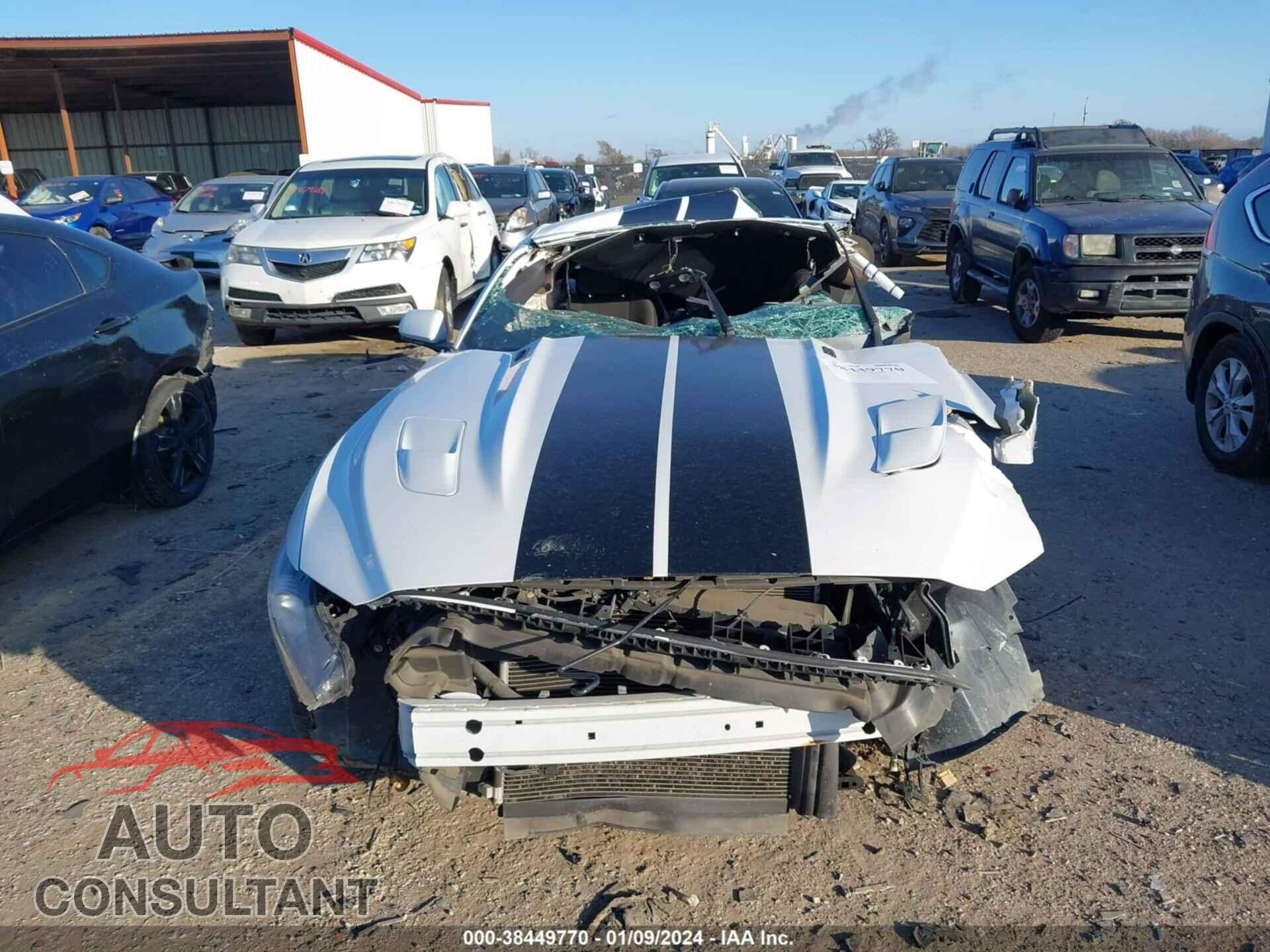 FORD MUSTANG 2017 - 1FA6P8CF7H5256533