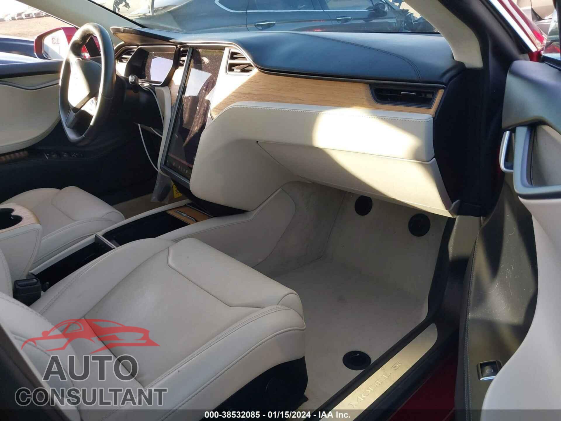 TESLA MODEL S 2018 - 5YJSA1E2XJF261435