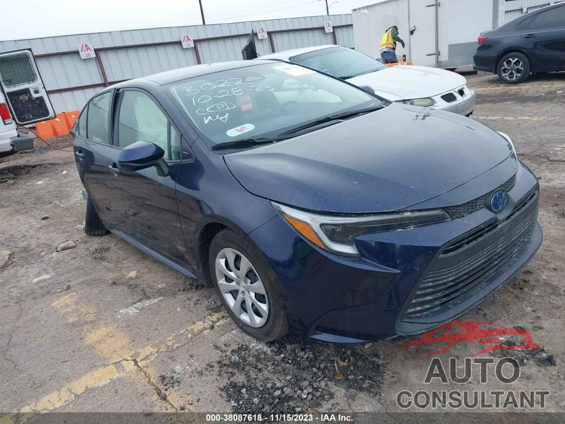 TOYOTA COROLLA 2023 - JTDBCMFE3PJ003022