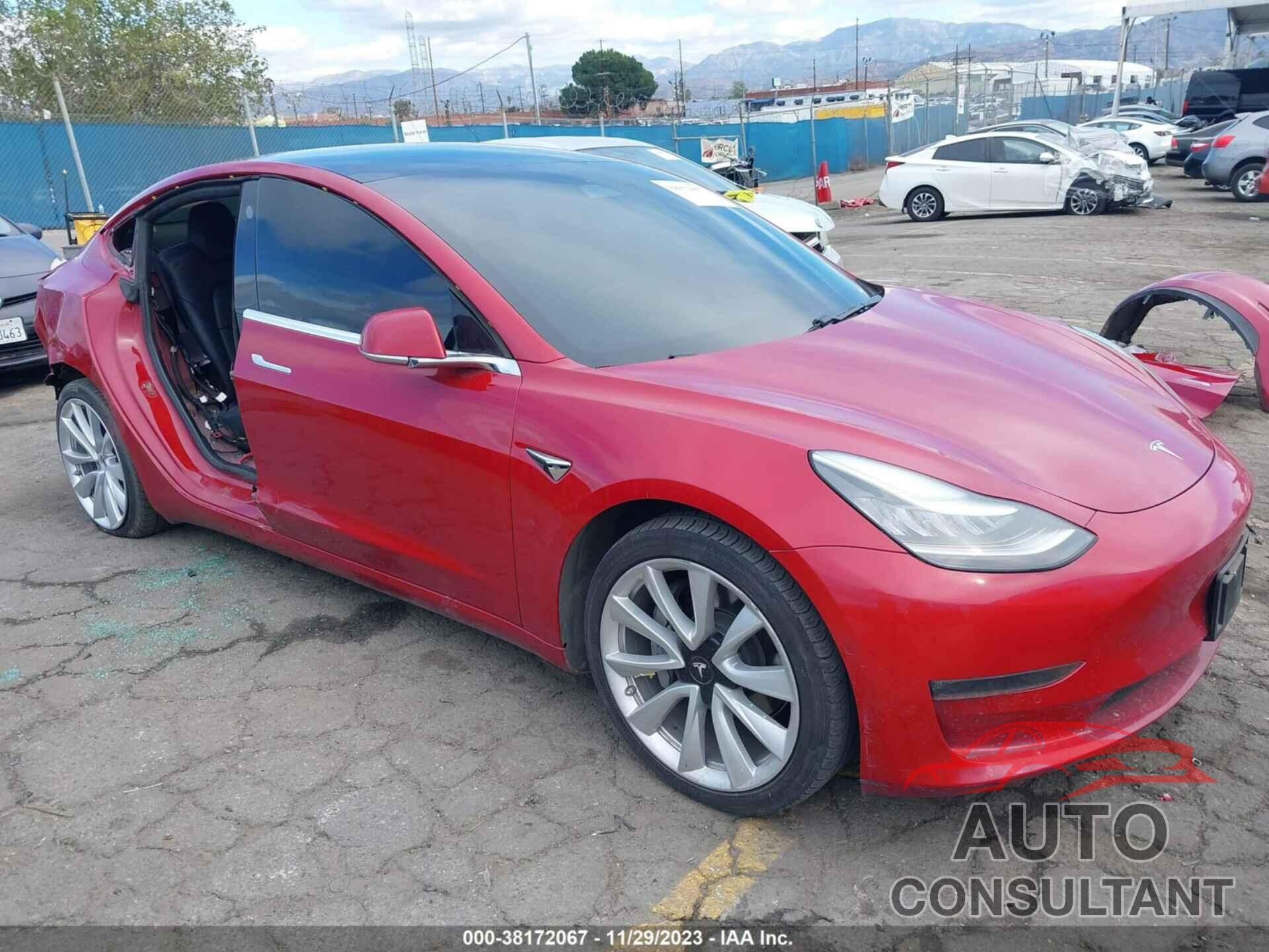 TESLA MODEL 3 2019 - 5YJ3E1EB8KF212700