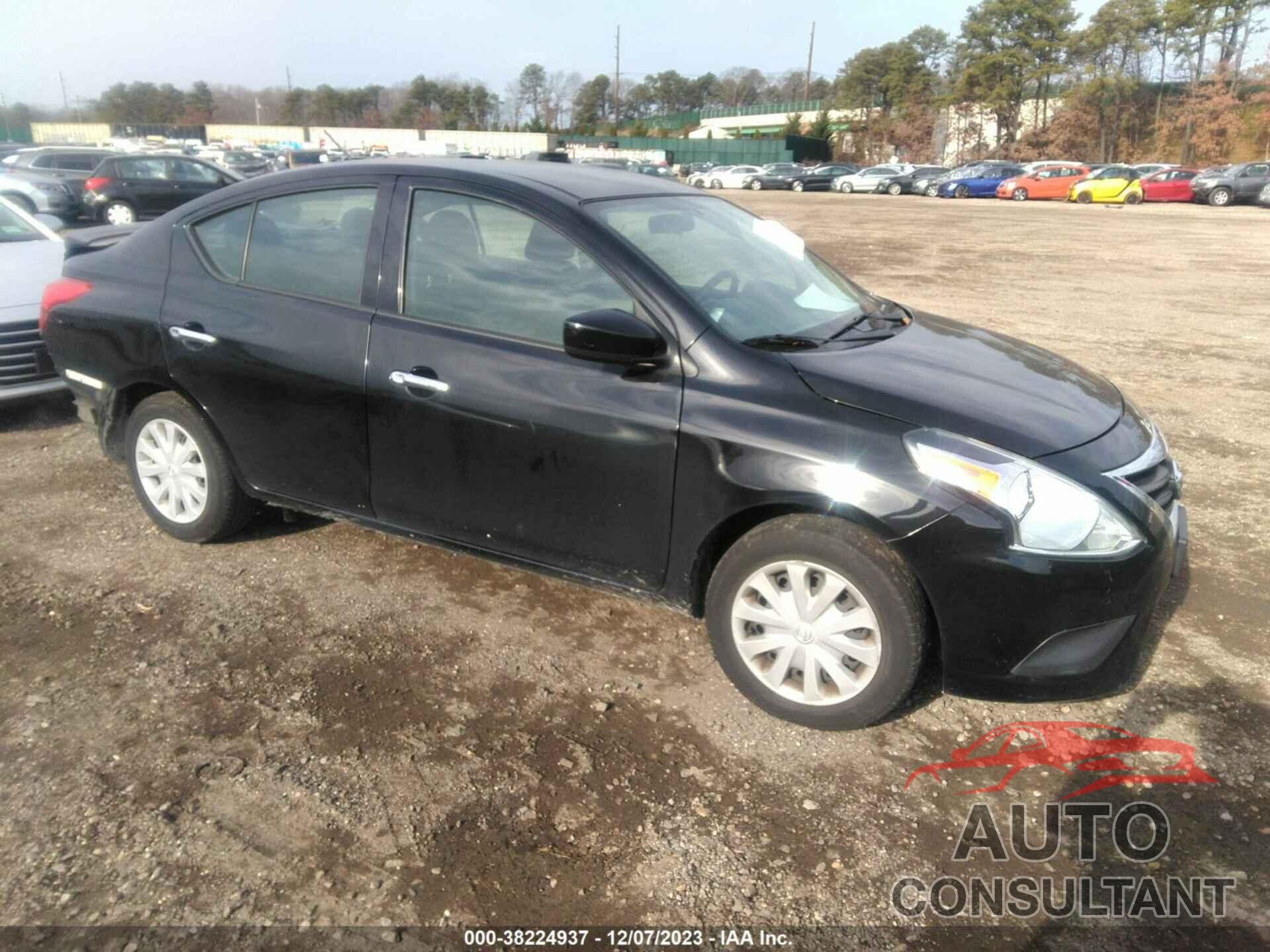 NISSAN VERSA 2019 - 3N1CN7AP4KL814891