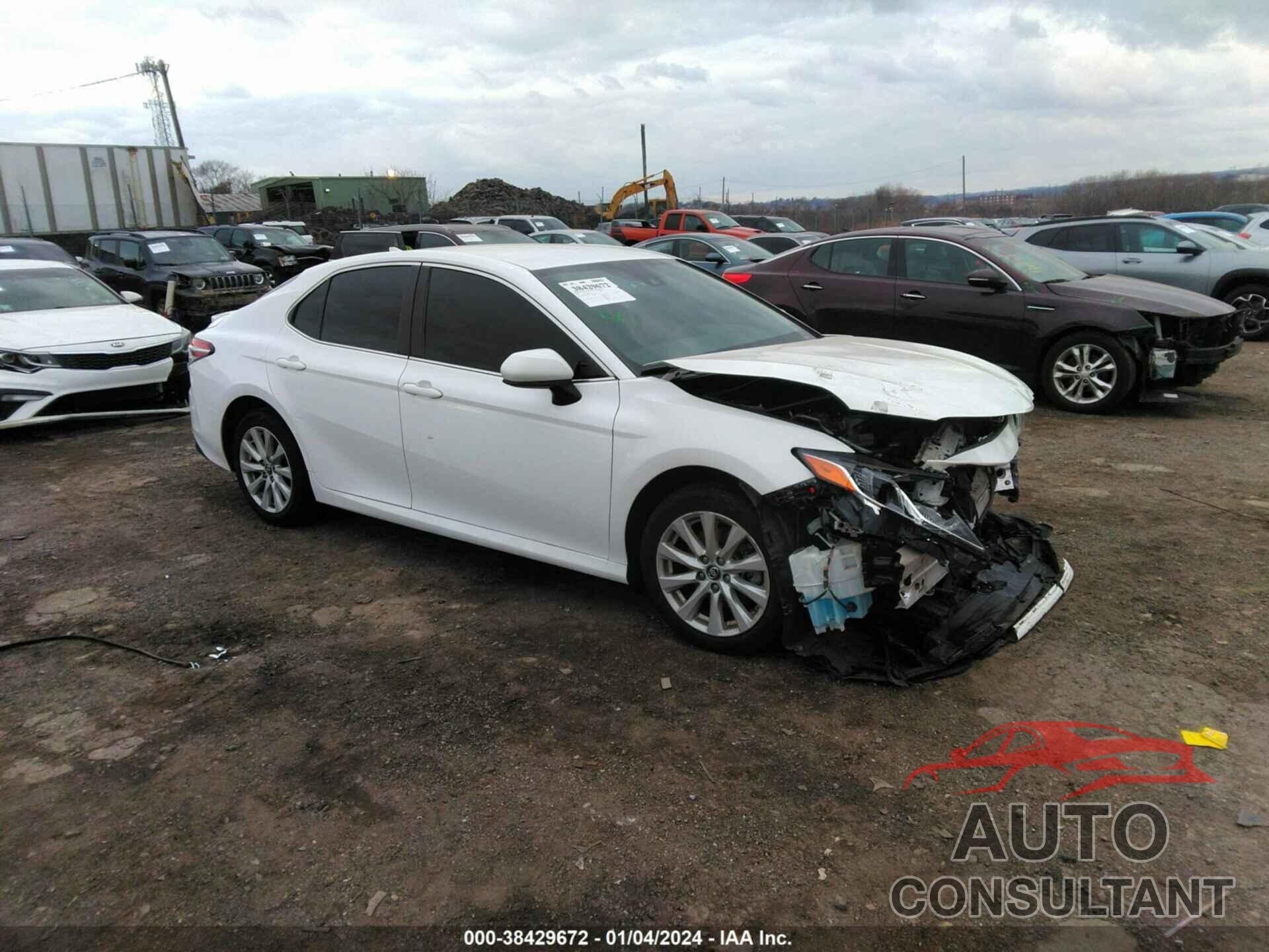 TOYOTA CAMRY 2019 - 4T1B11HK3KU815933