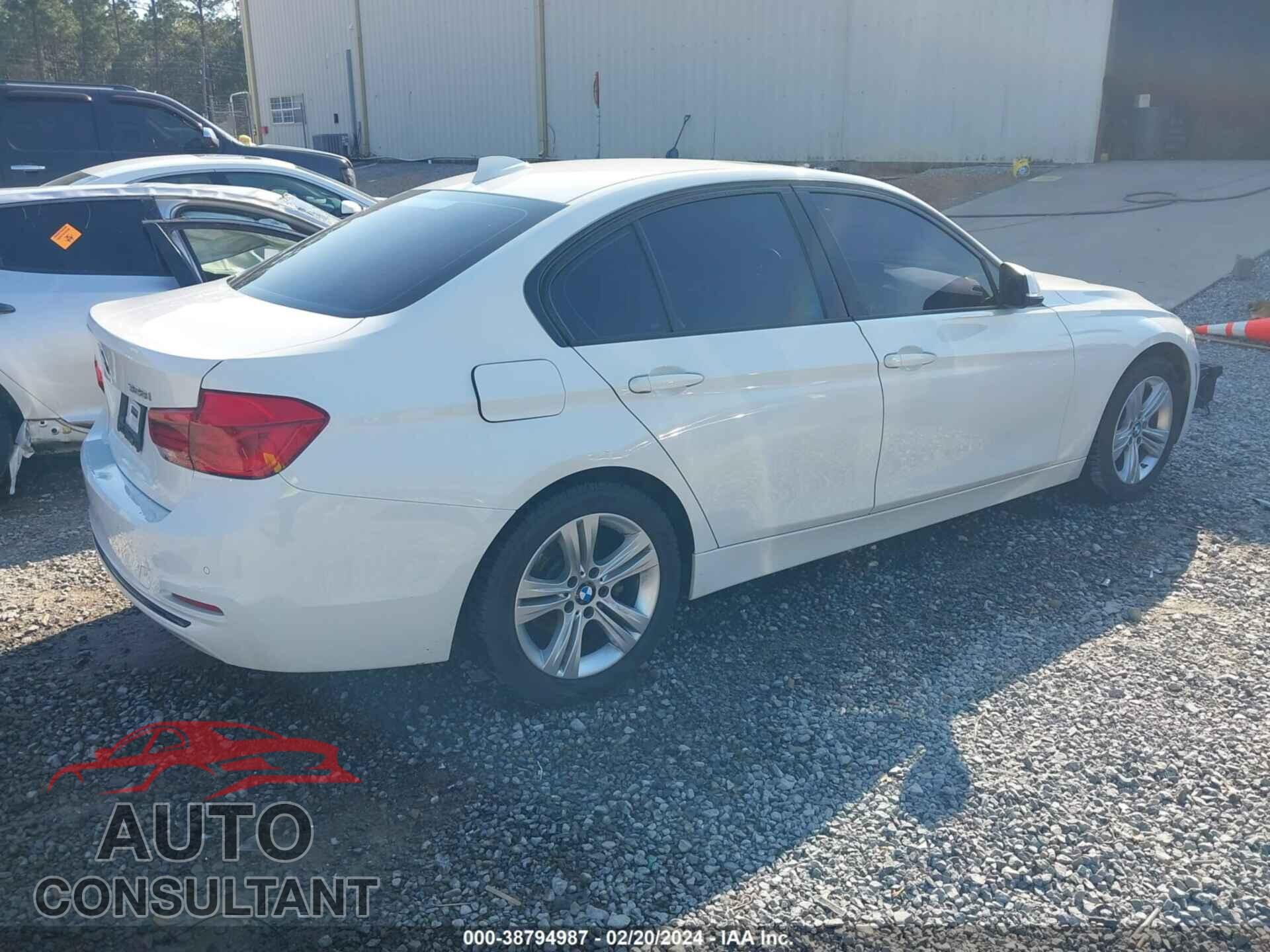 BMW 328I 2016 - WBA8E9G51GNU28504