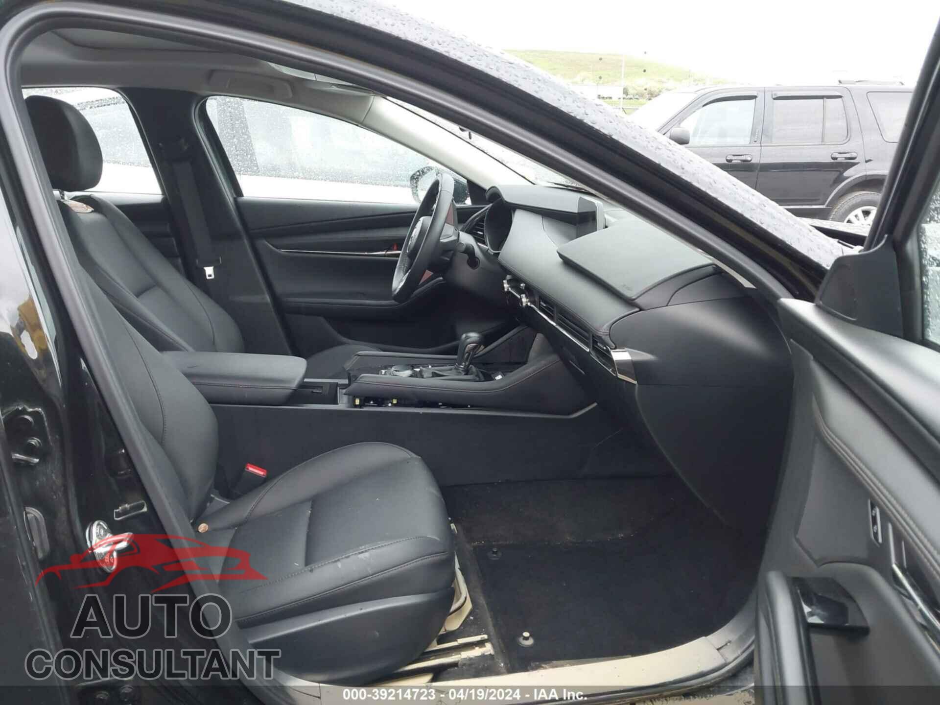 MAZDA MAZDA3 2023 - 3MZBPACMXPM372832