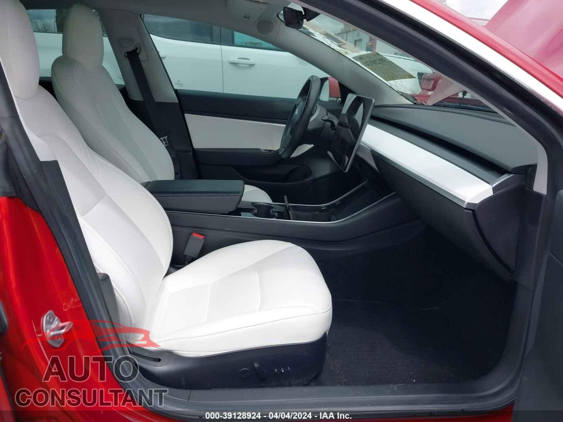 TESLA MODEL 3 2019 - 5YJ3E1EA2KF363068