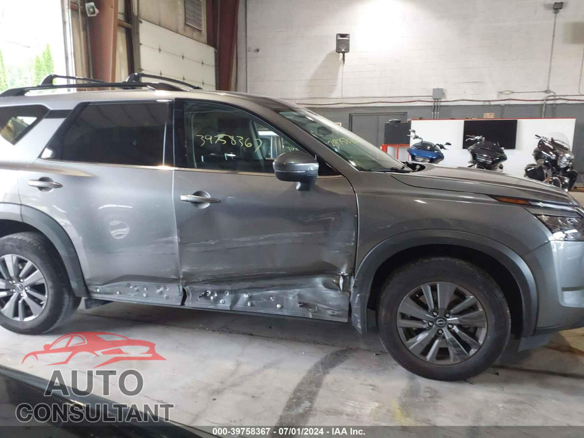 NISSAN PATHFINDER 2023 - 5N1DR3BC4PC269025