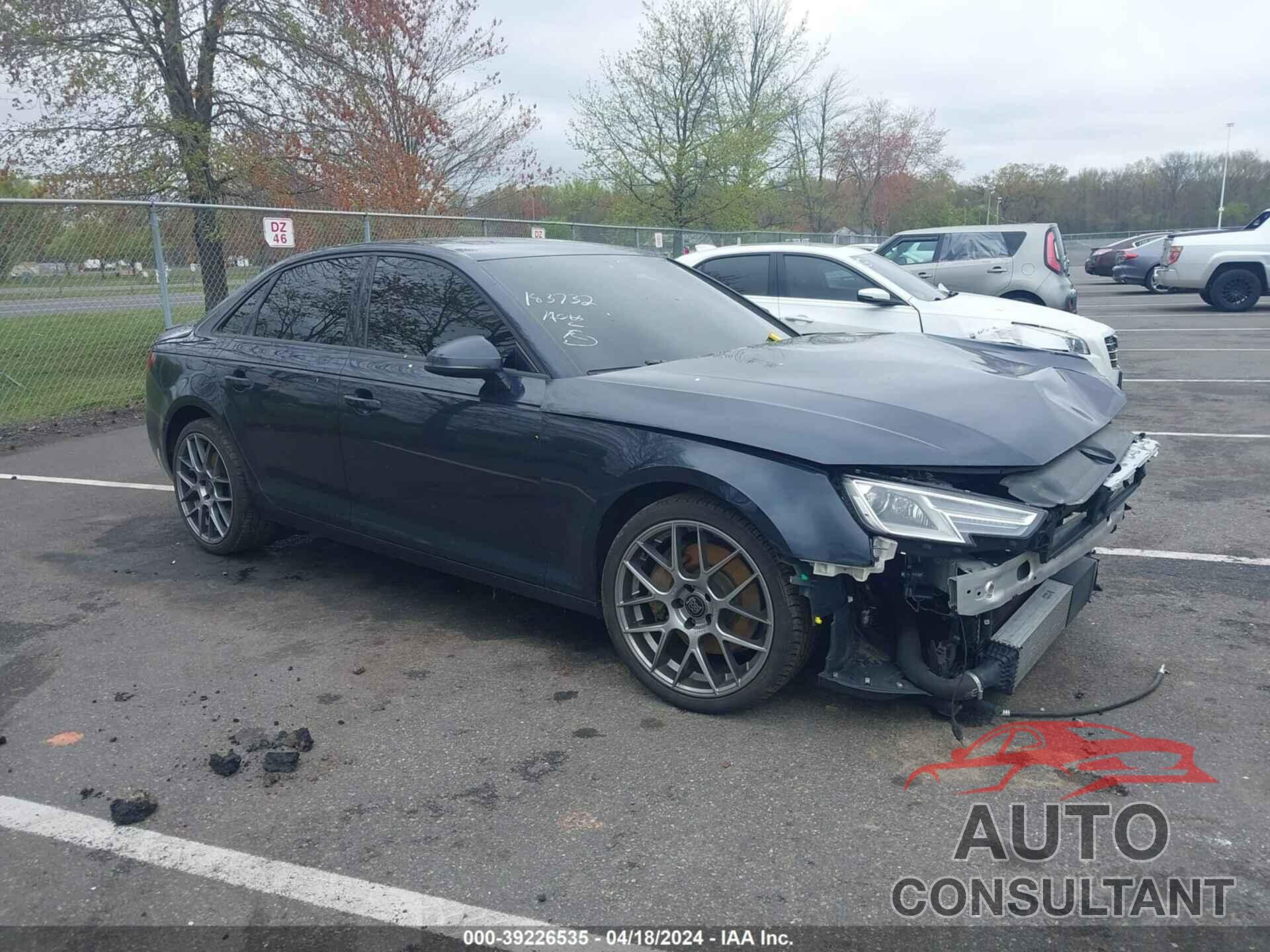 AUDI A4 2017 - WAUANAF43HN068407