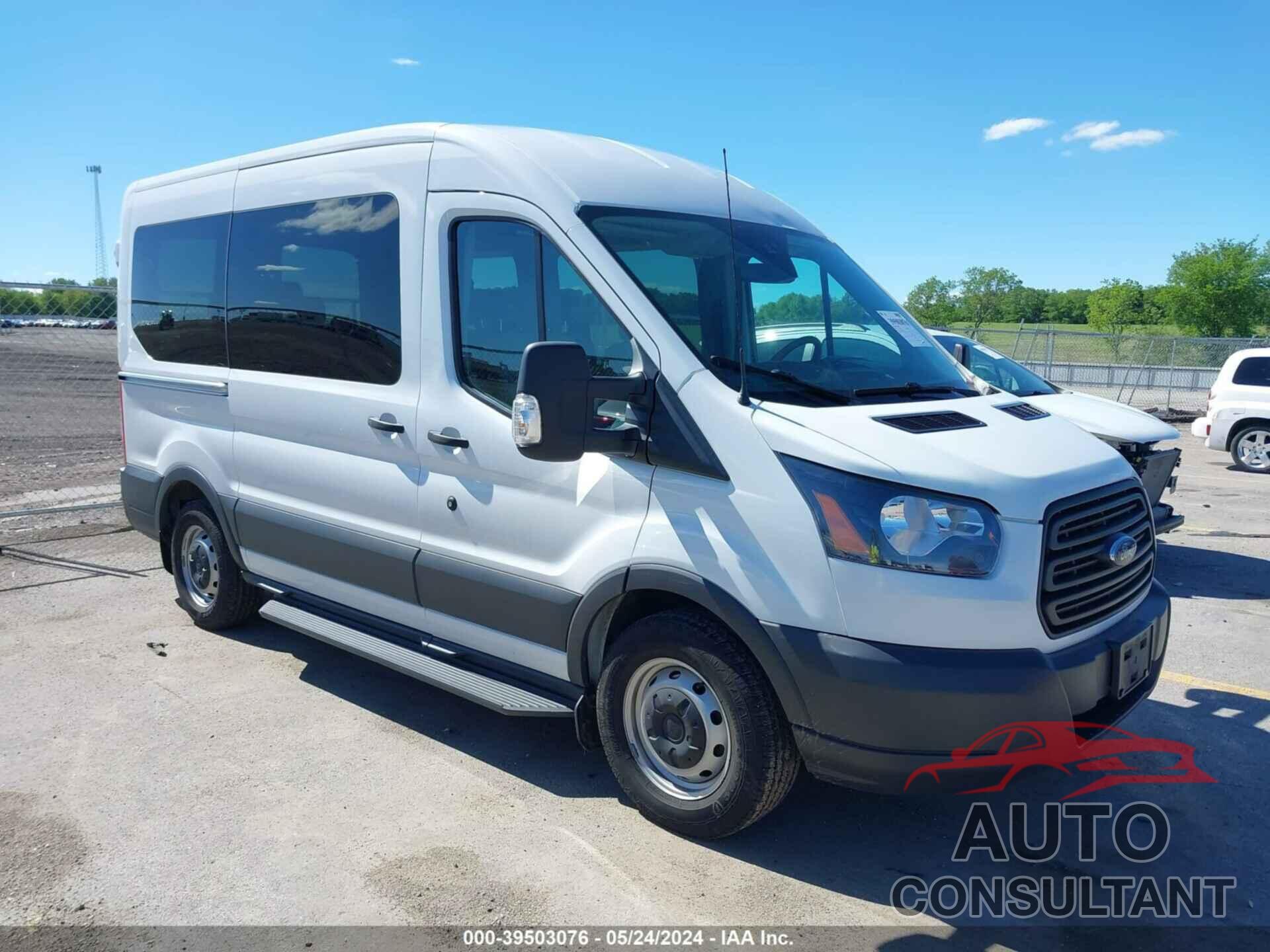 FORD TRANSIT-150 2018 - 1FMZK1CG5JKB41857