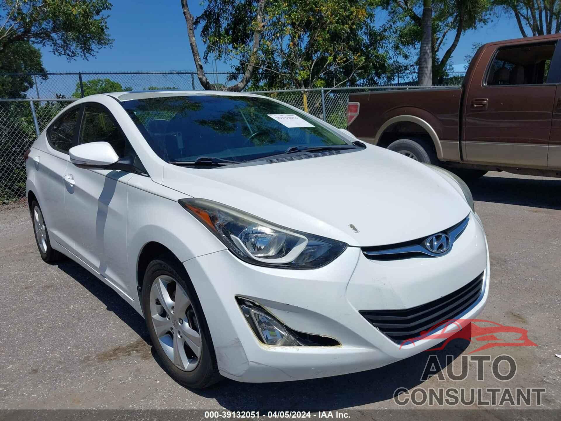 HYUNDAI ELANTRA 2016 - 5NPDH4AE0GH779909