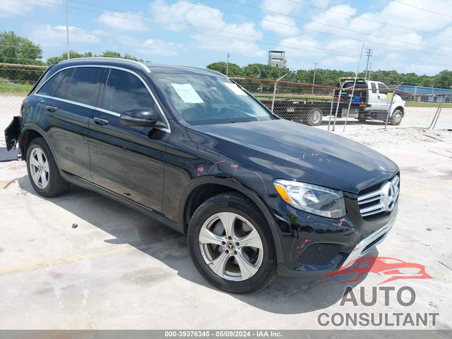 MERCEDES-BENZ GLC 300 2017 - WDC0G4JB3HV002661