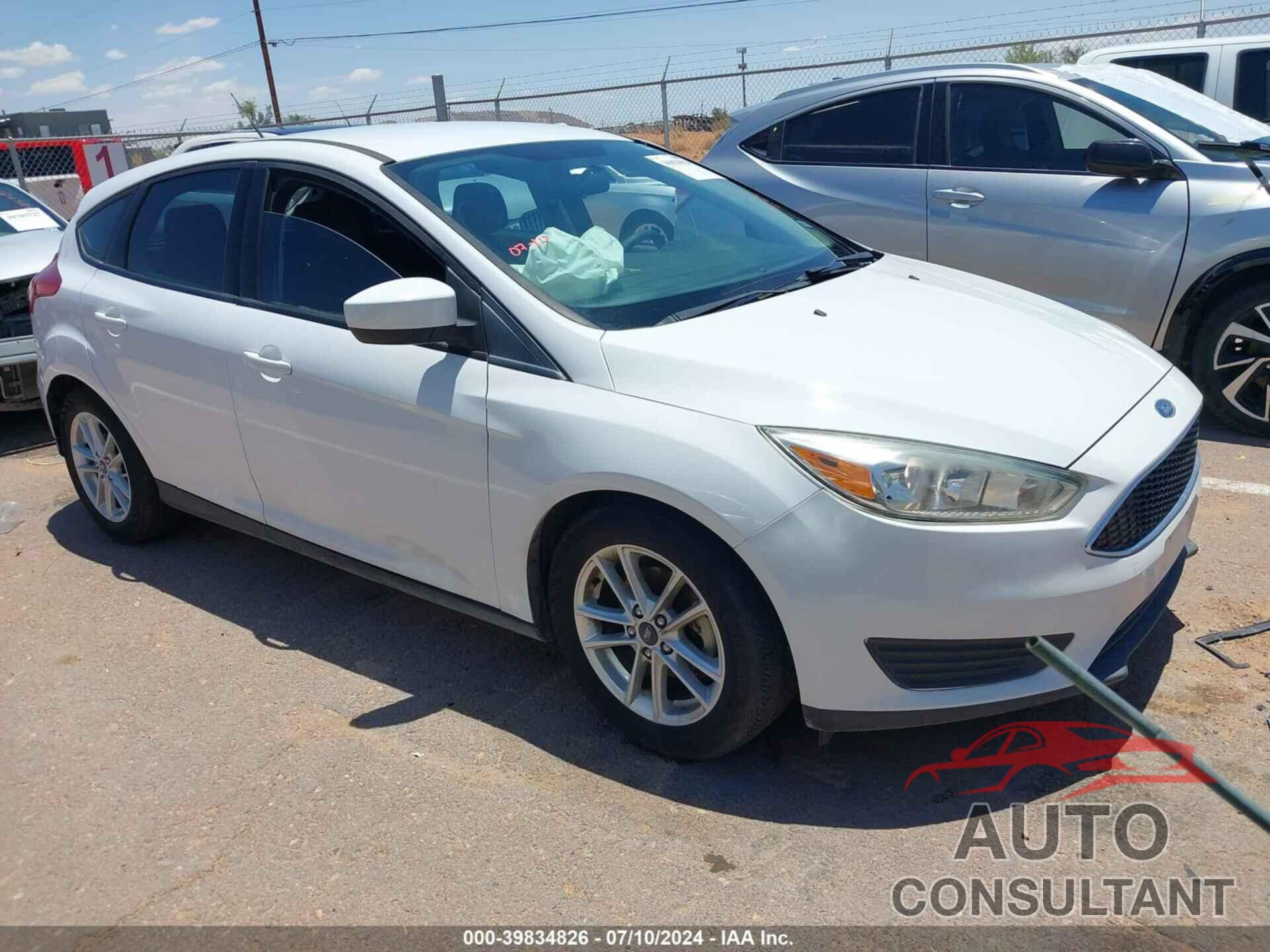 FORD FOCUS 2018 - 1FADP3K2XJL311647