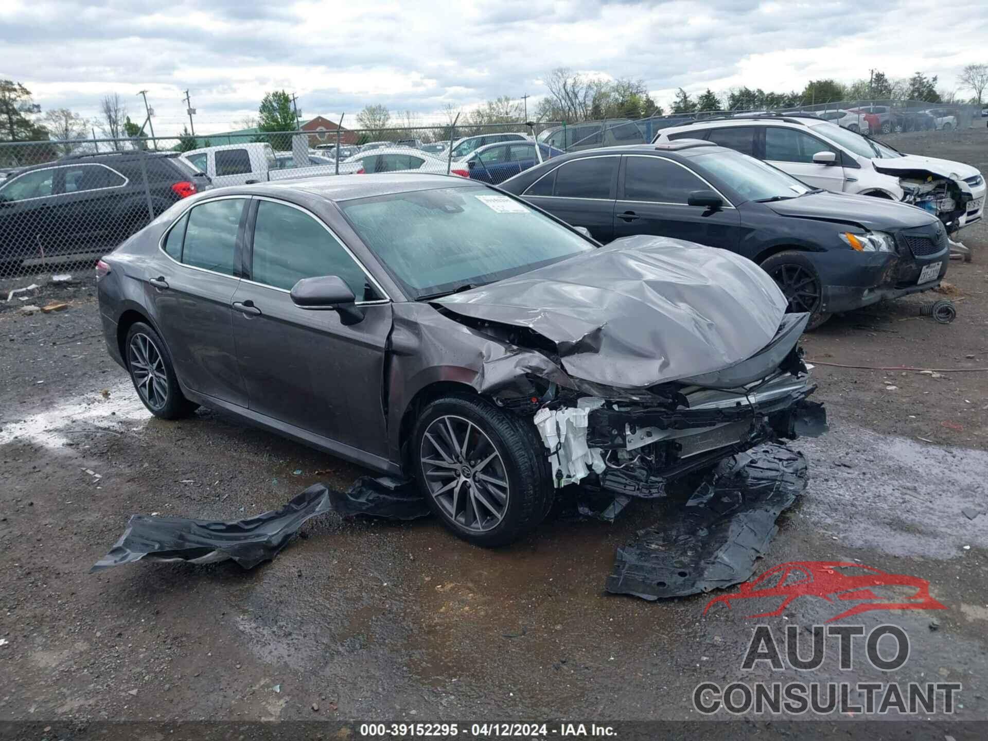 TOYOTA CAMRY 2021 - 4T1F11AK1MU416968