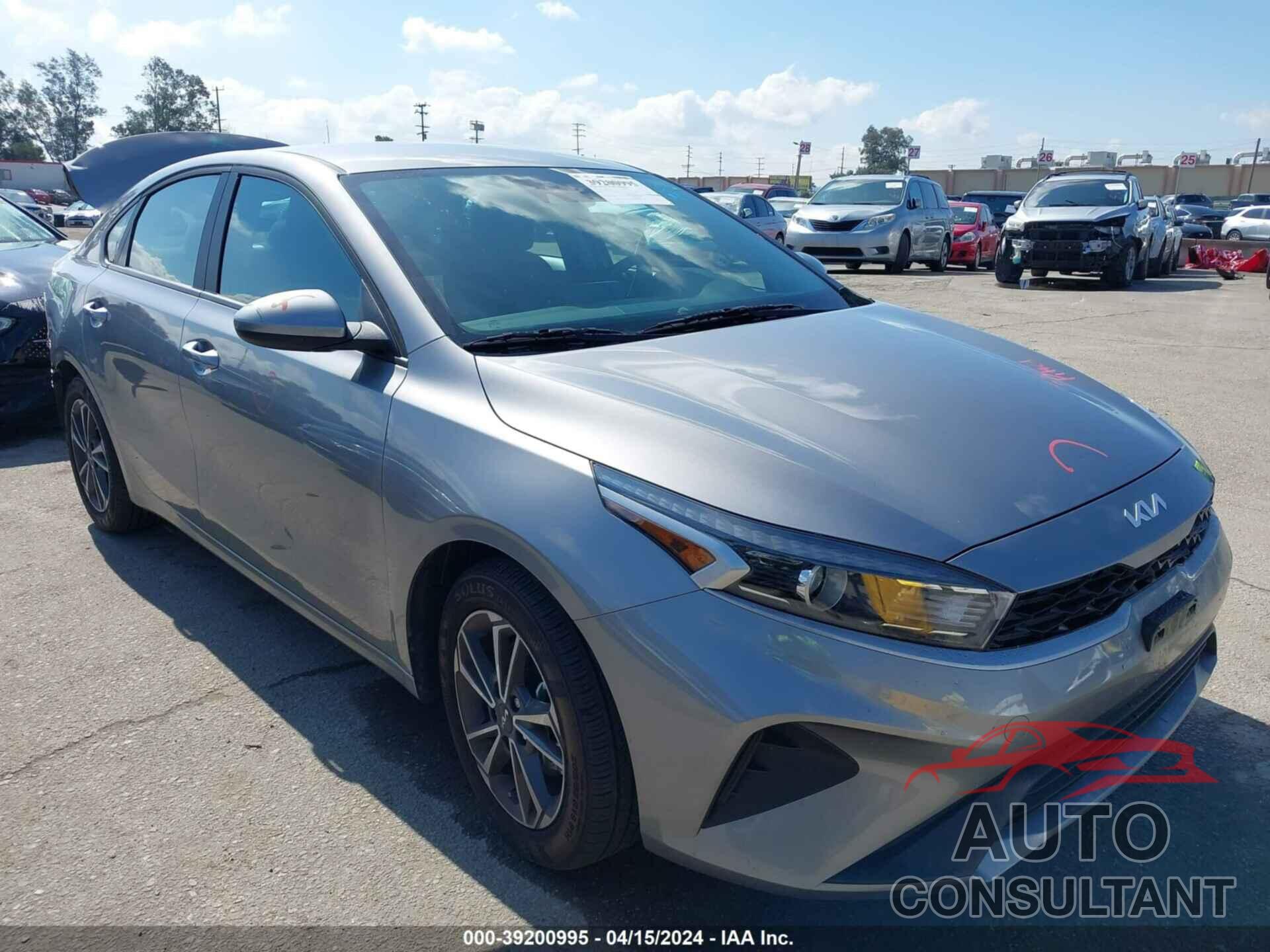 KIA FORTE 2023 - 3KPF24AD8PE536841