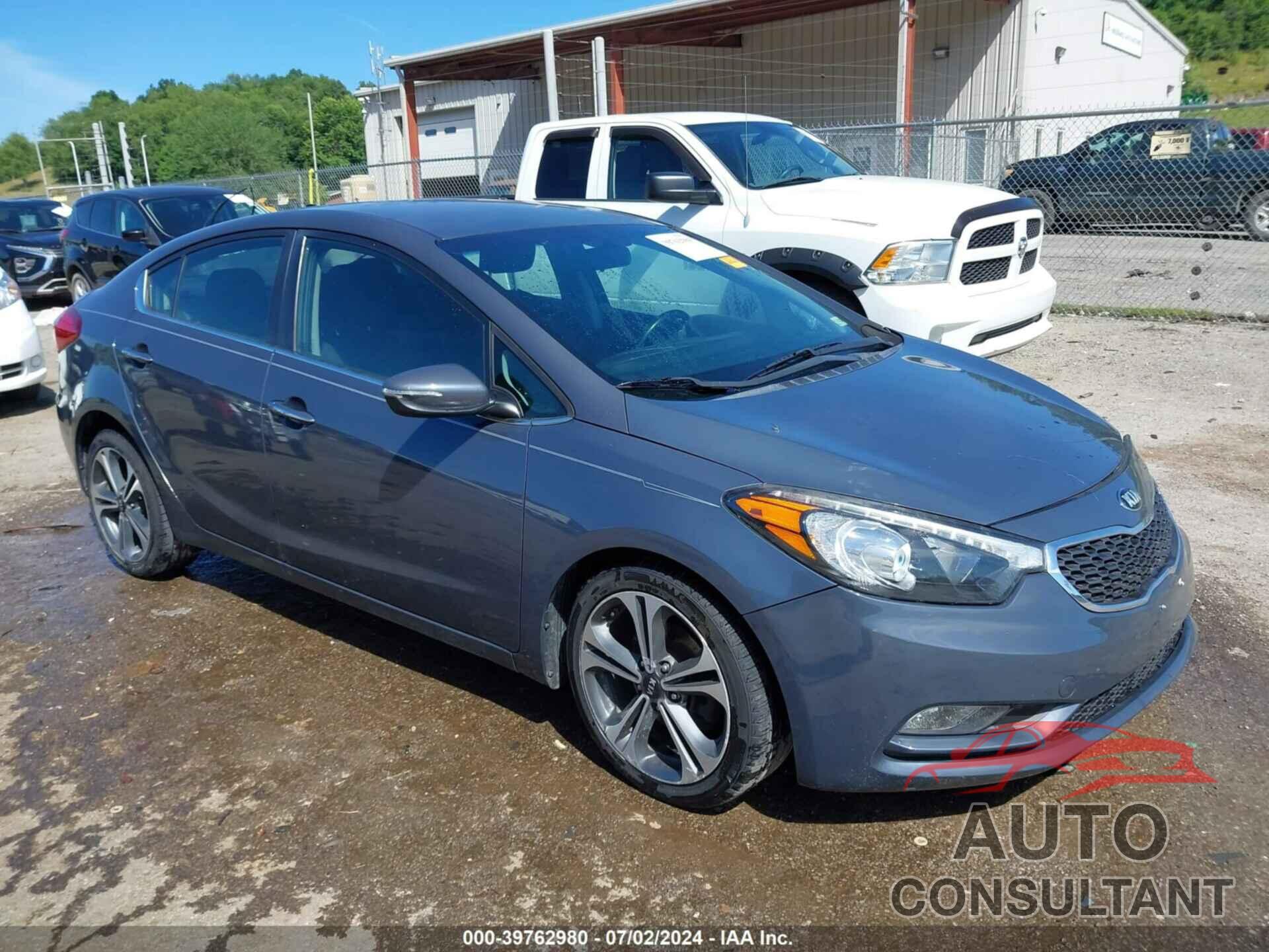 KIA FORTE 2016 - KNAFX4A82G5491554