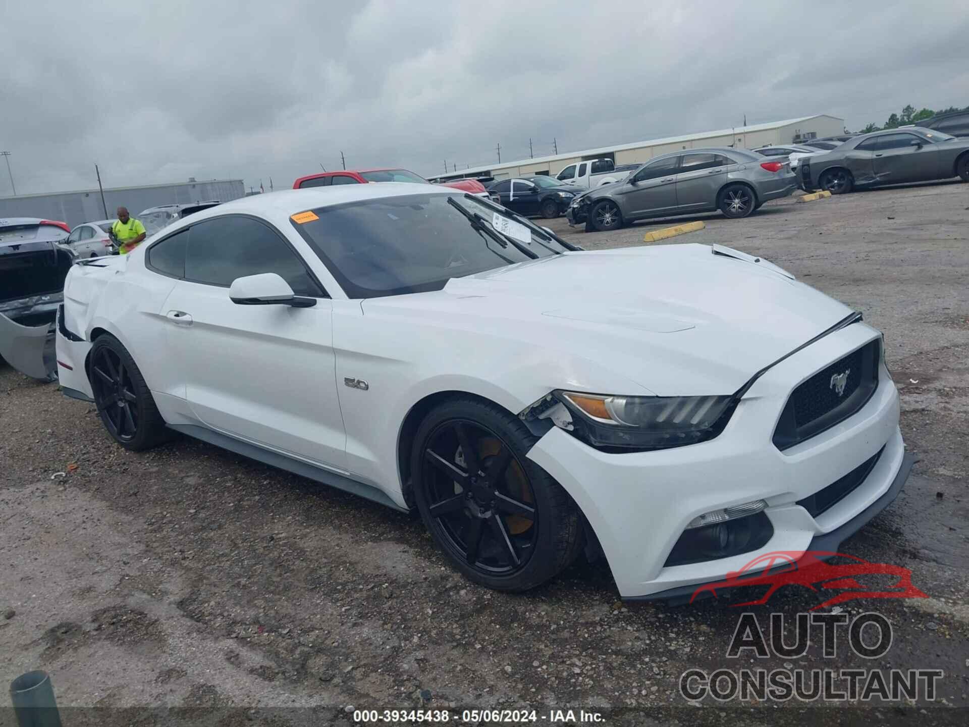 FORD MUSTANG 2017 - 1FA6P8CFXH5230749